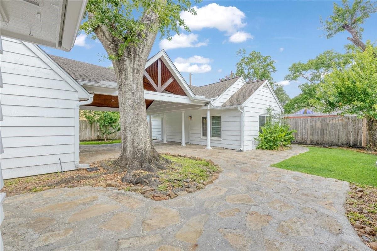 2103 Southwick Street