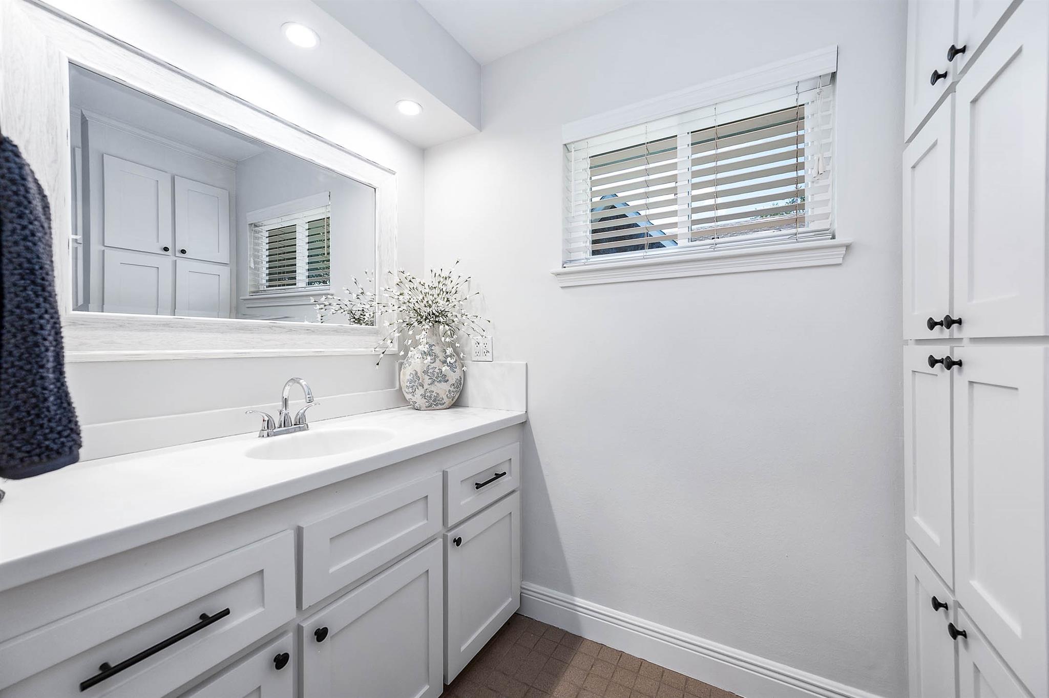 2103 Southwick Street