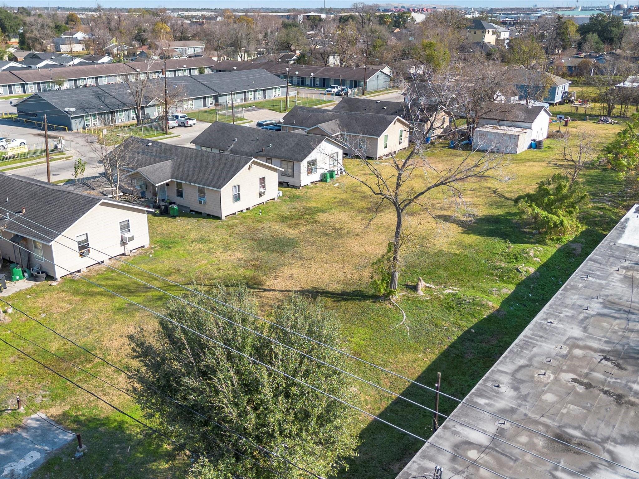 6002 Collingsworth Street