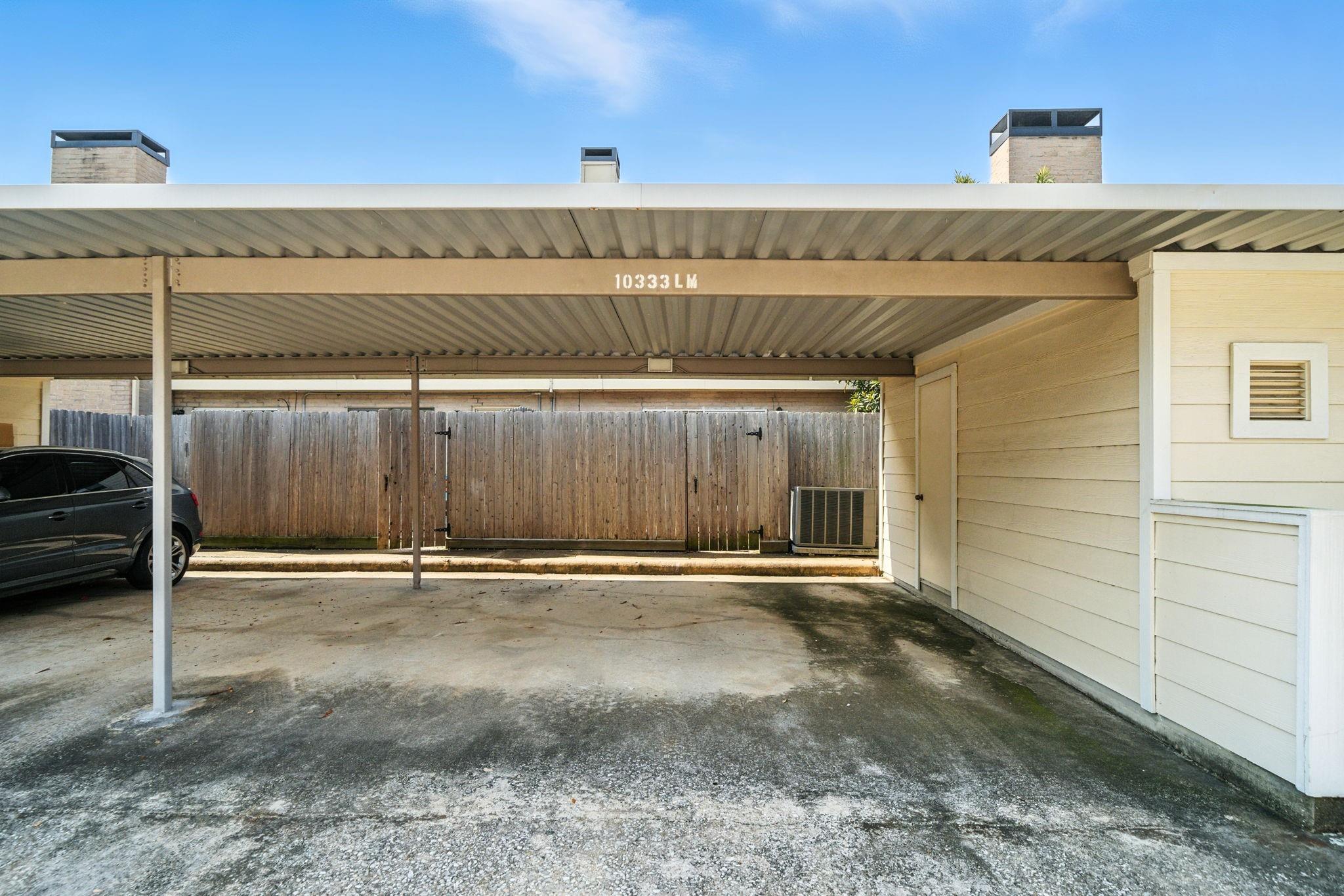 10333 Longmont Drive Unit: 35/3