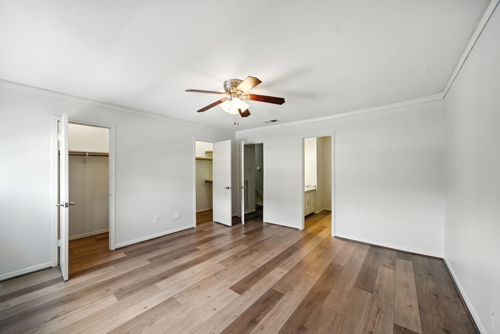 10333 Longmont Drive Unit: 35/3