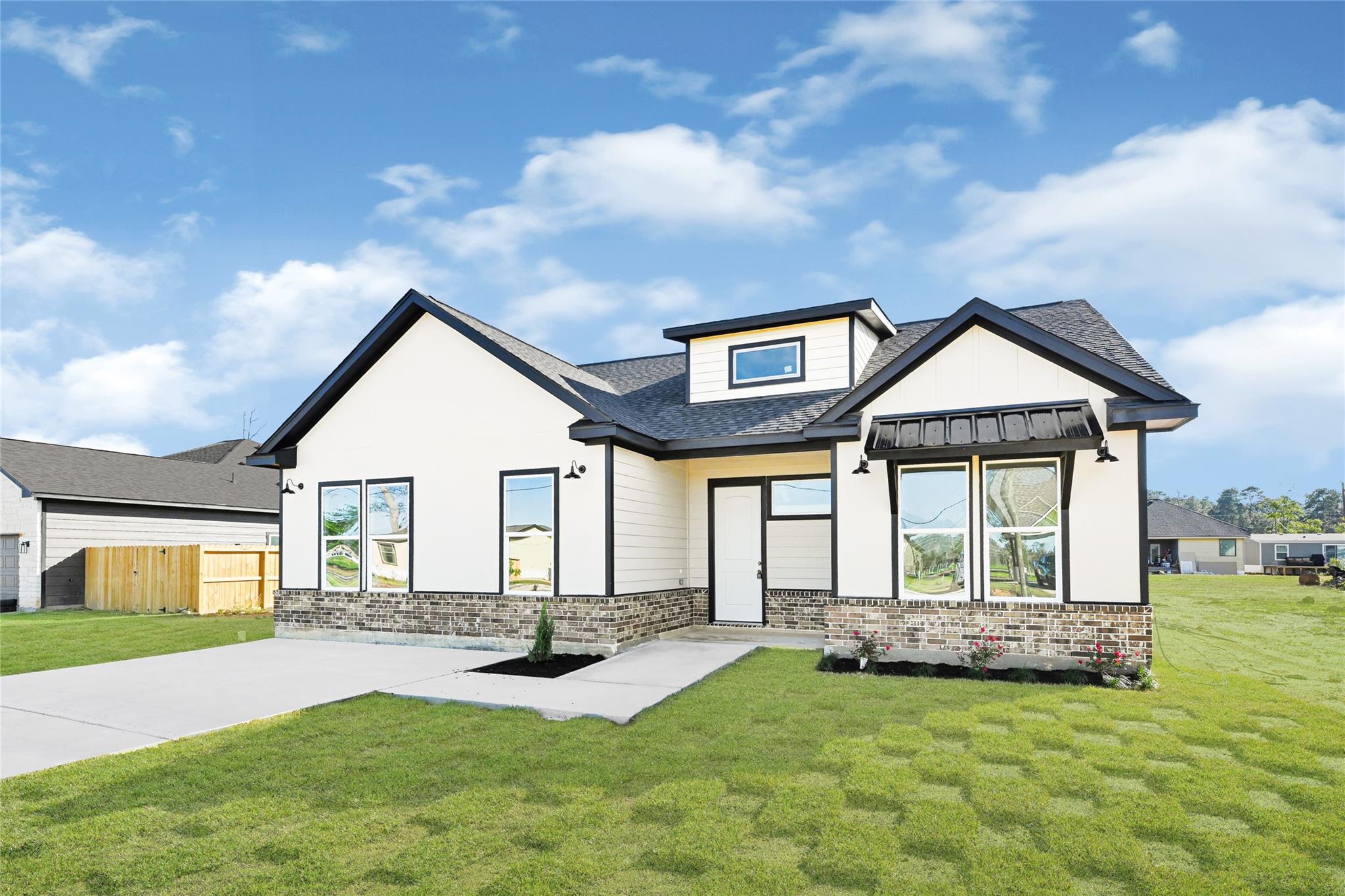 1128 Peter Pine Street