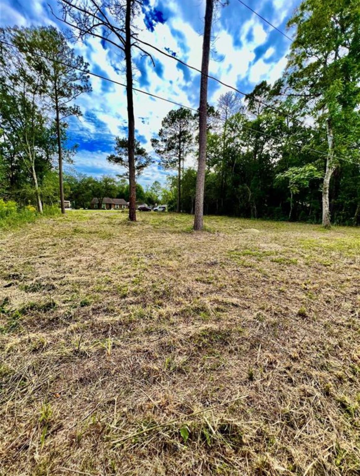 2211 Hickory Manor Drive