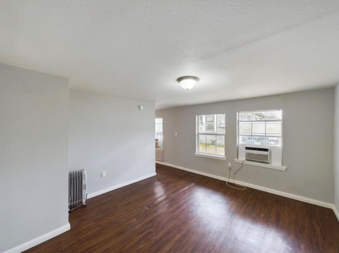 607 Enid Street # 2 Unit: 1/2 2