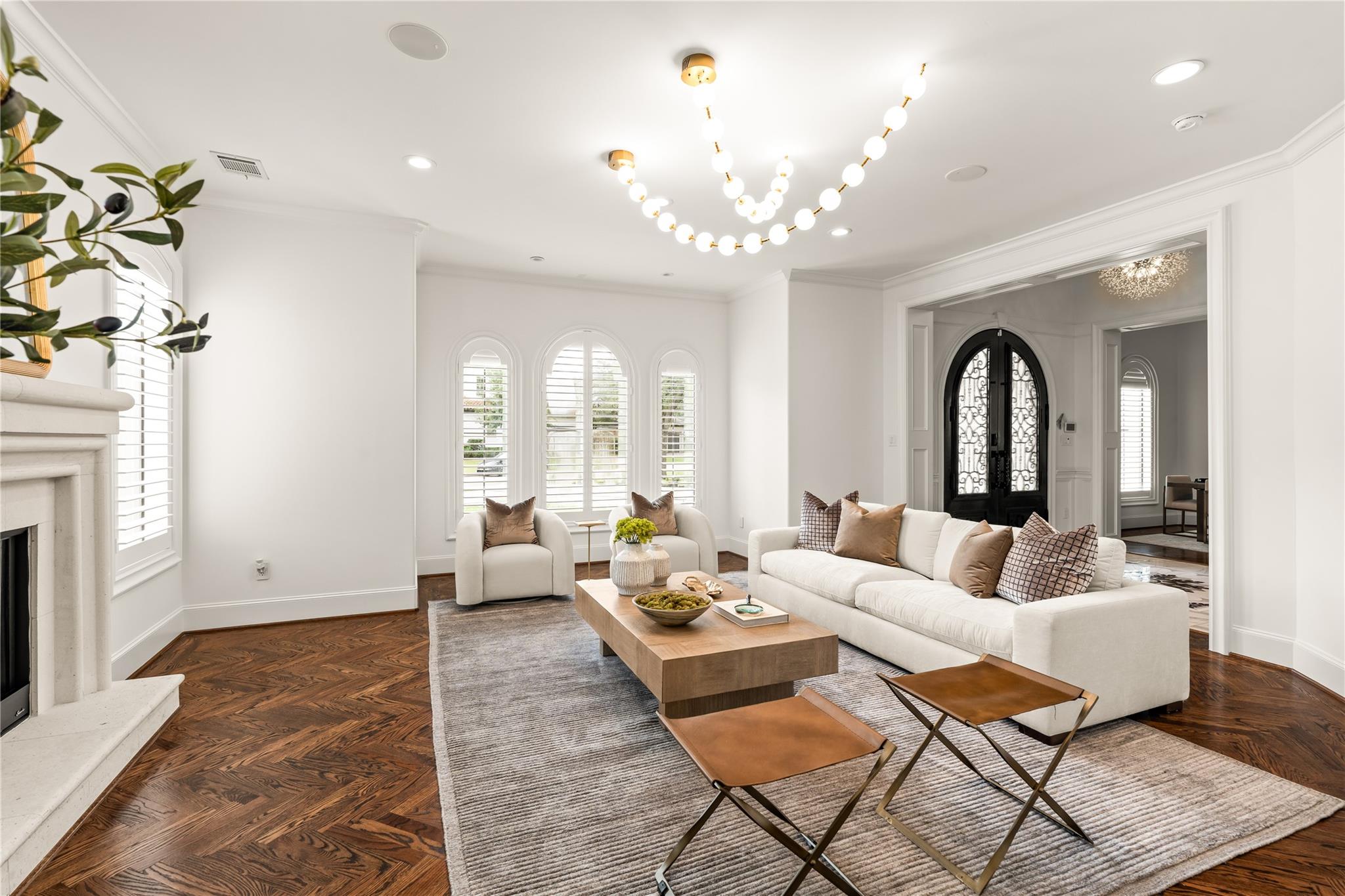 5142 Huckleberry Circle