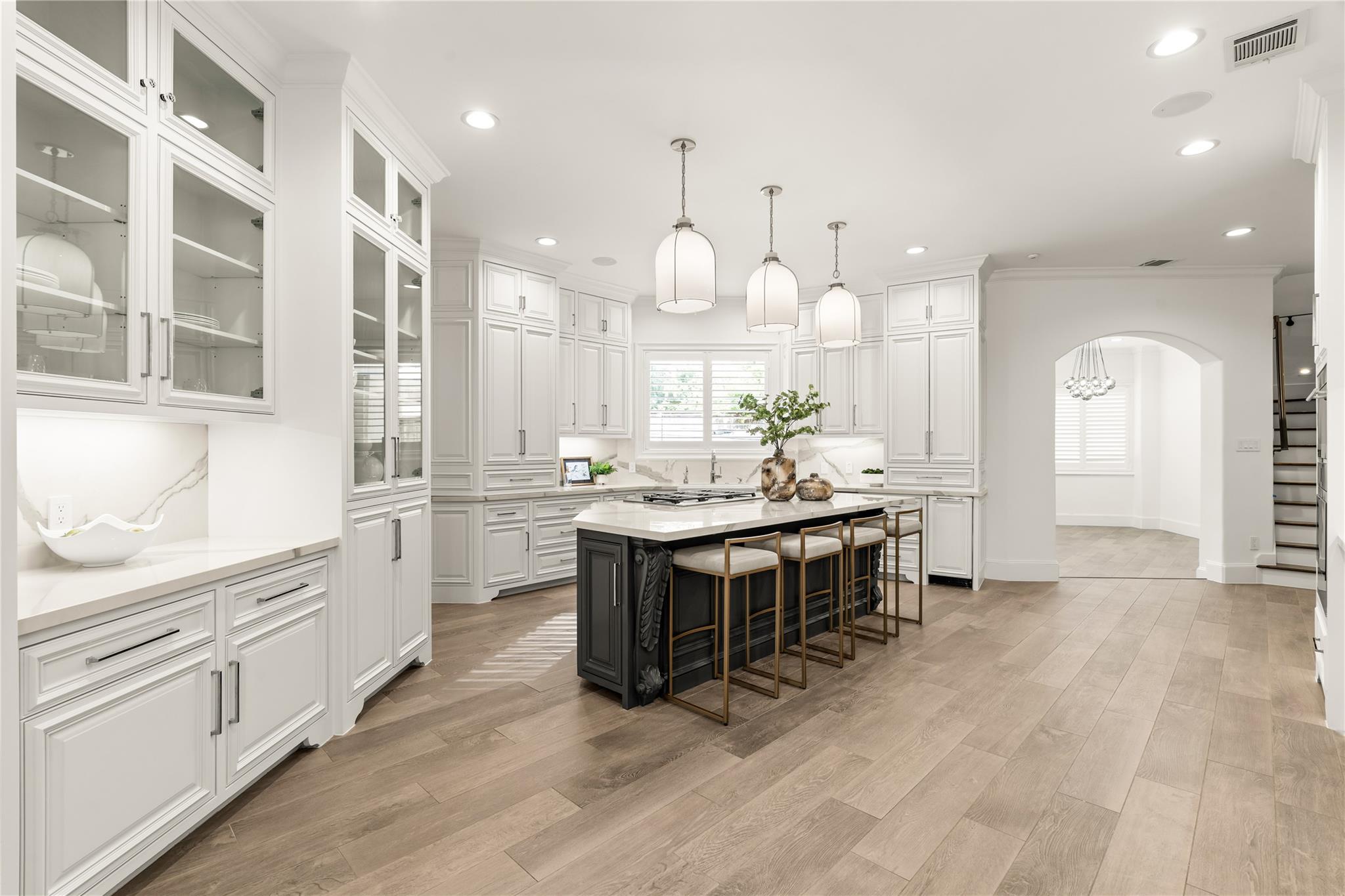 5142 Huckleberry Circle