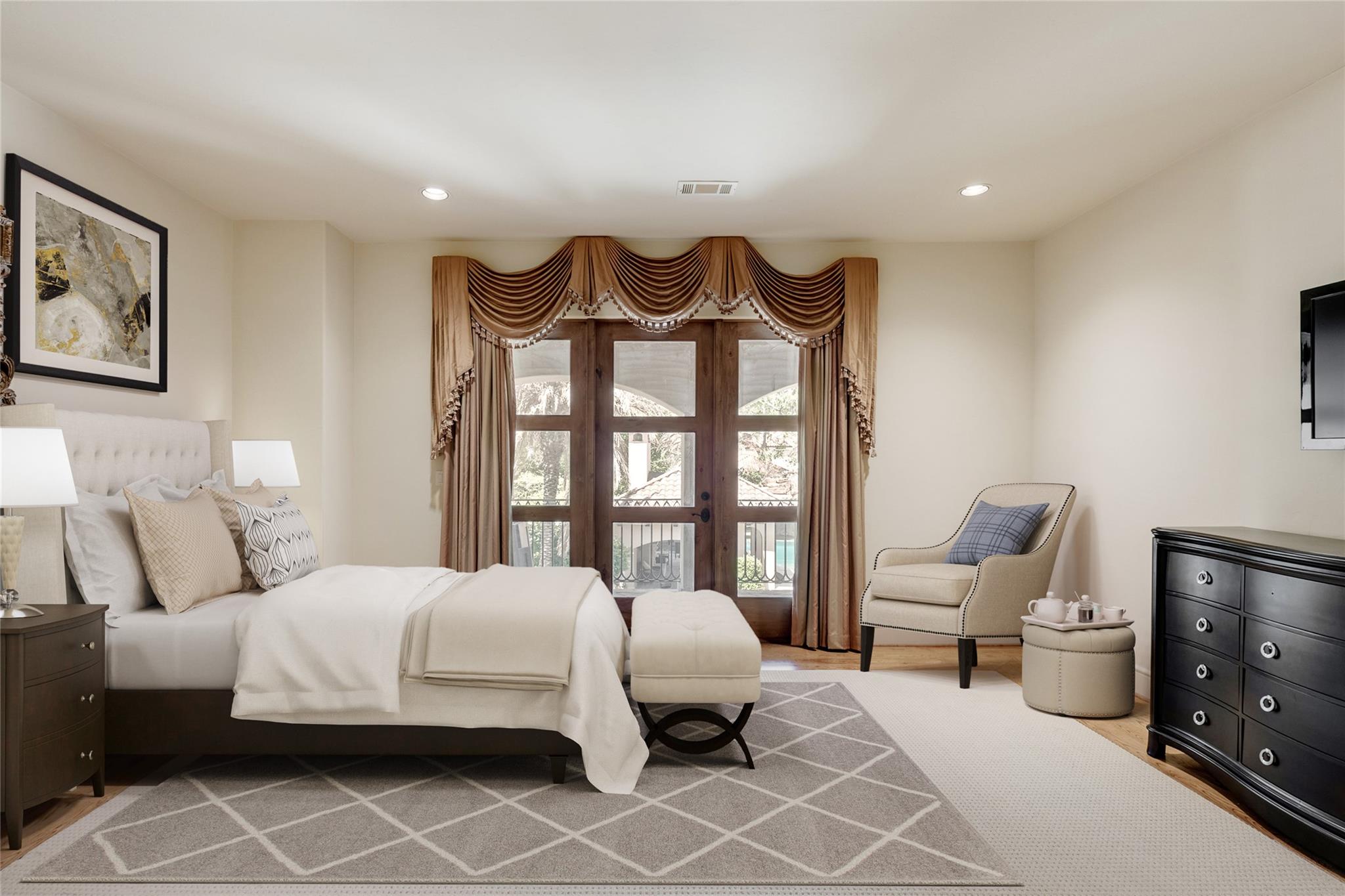 701 W Friar Tuck Lane