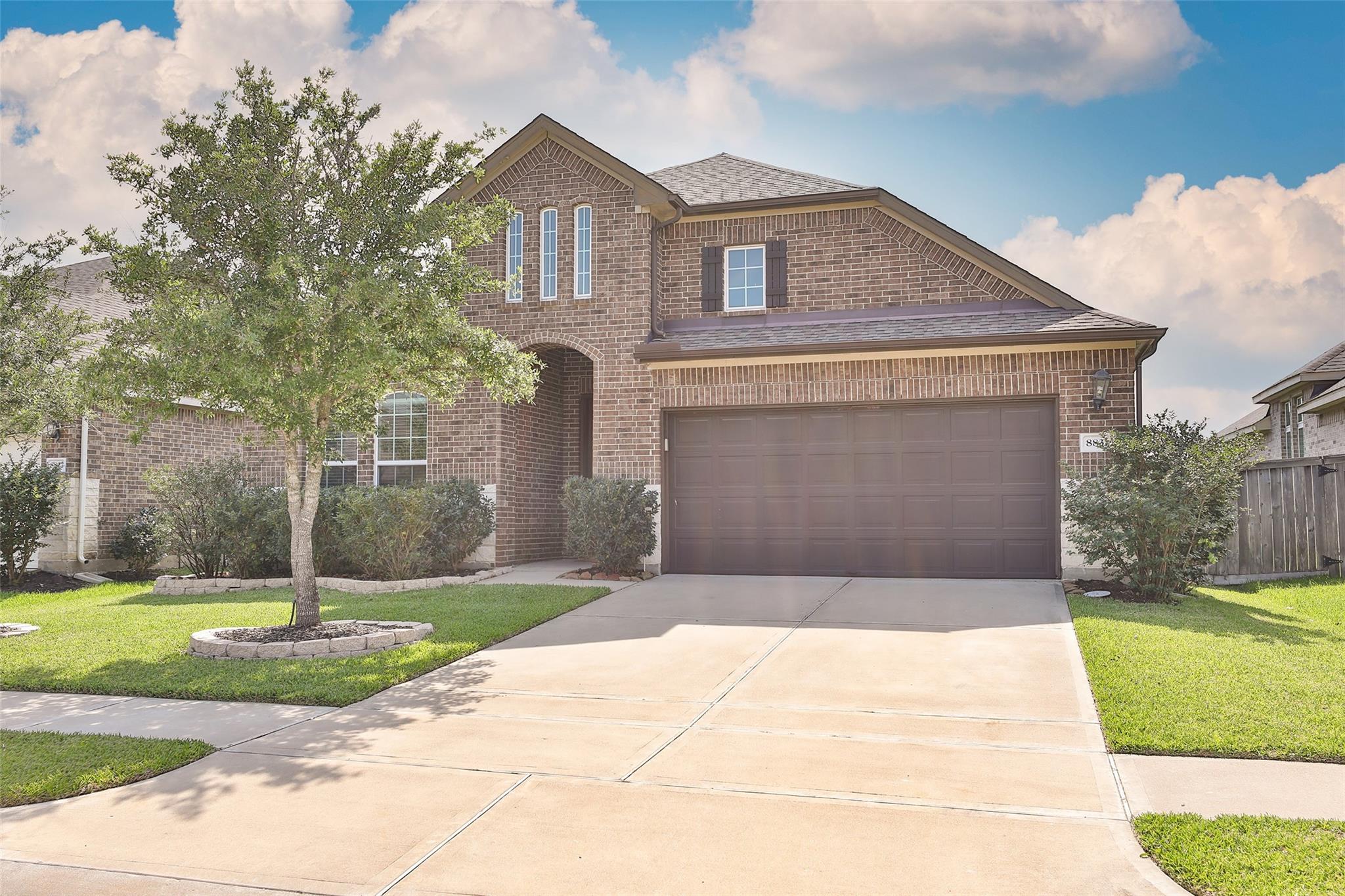 8831 Arch Rock Drive