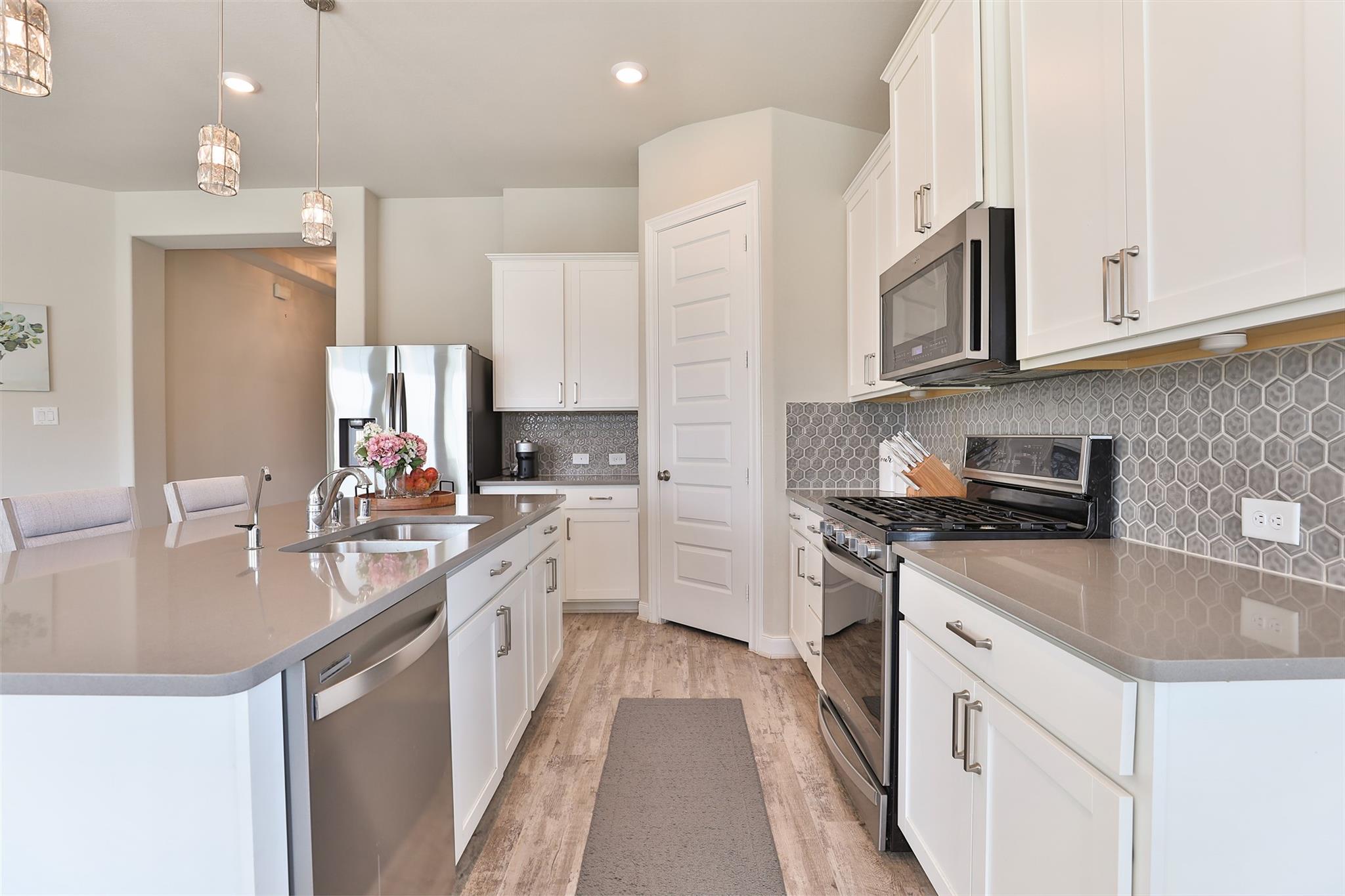 8831 Arch Rock Drive