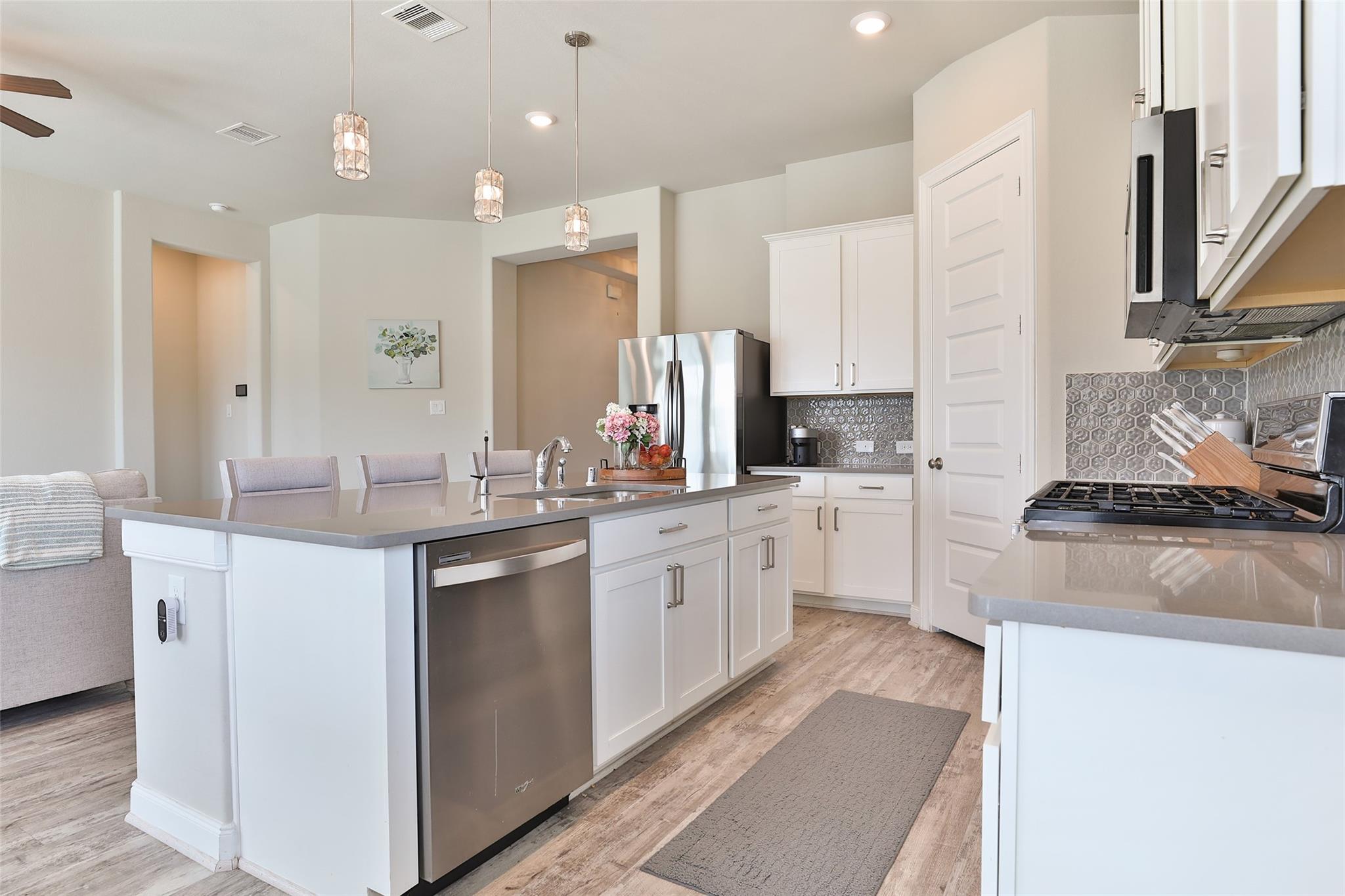 8831 Arch Rock Drive