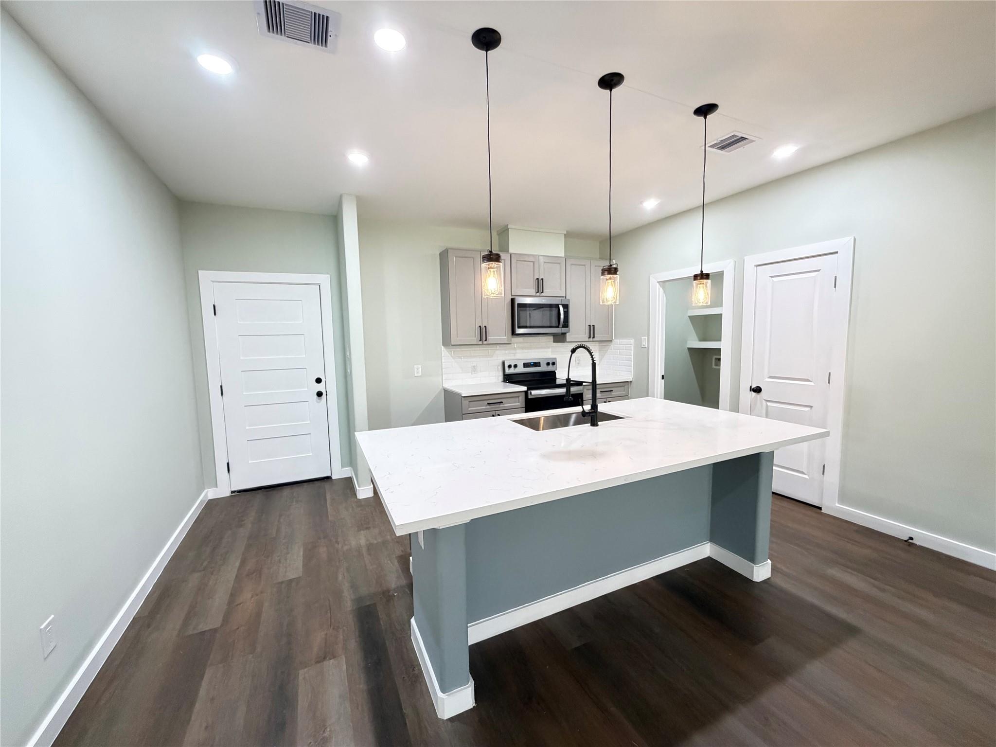 387 Autumn Lane