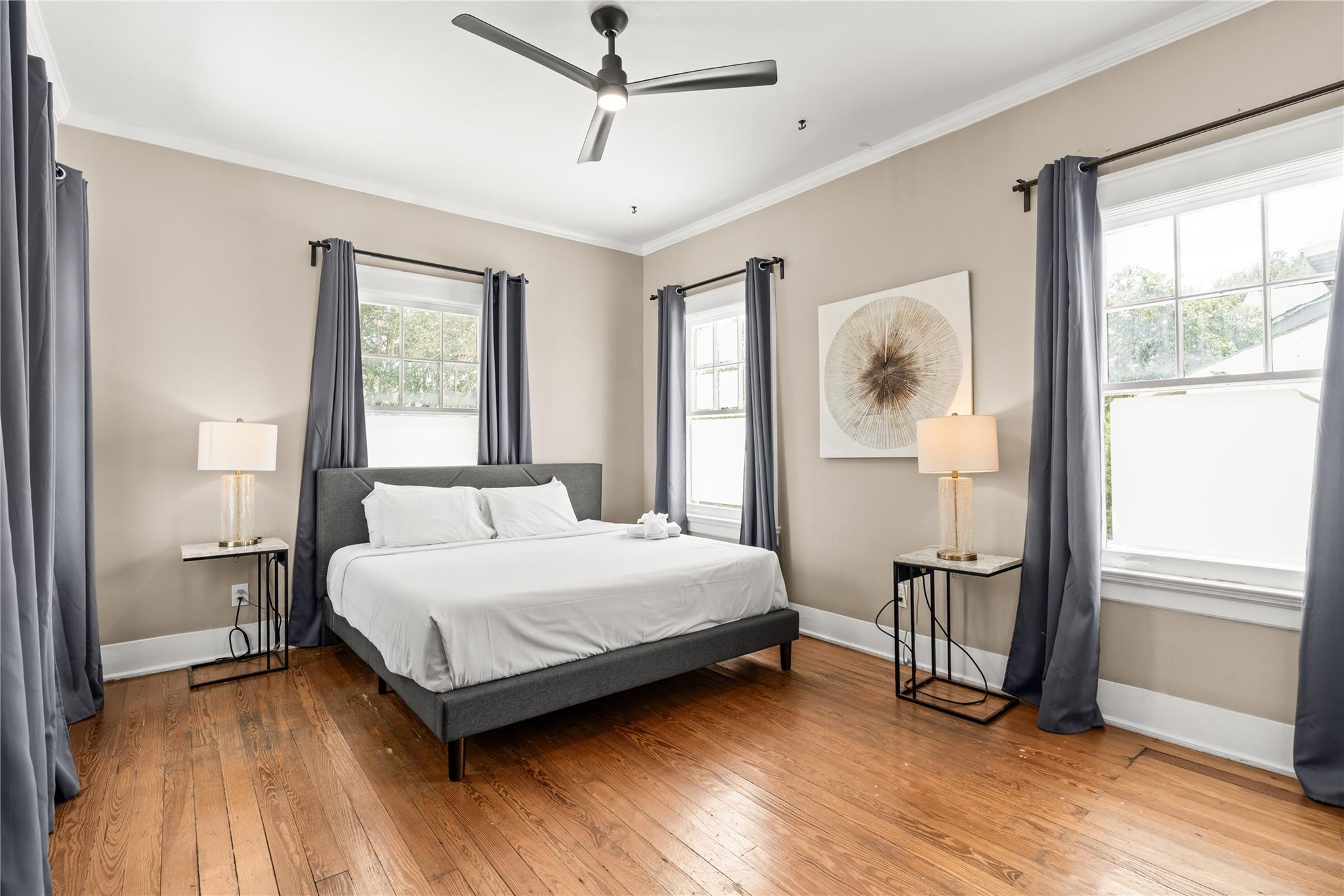 1202 Hawthorne Street