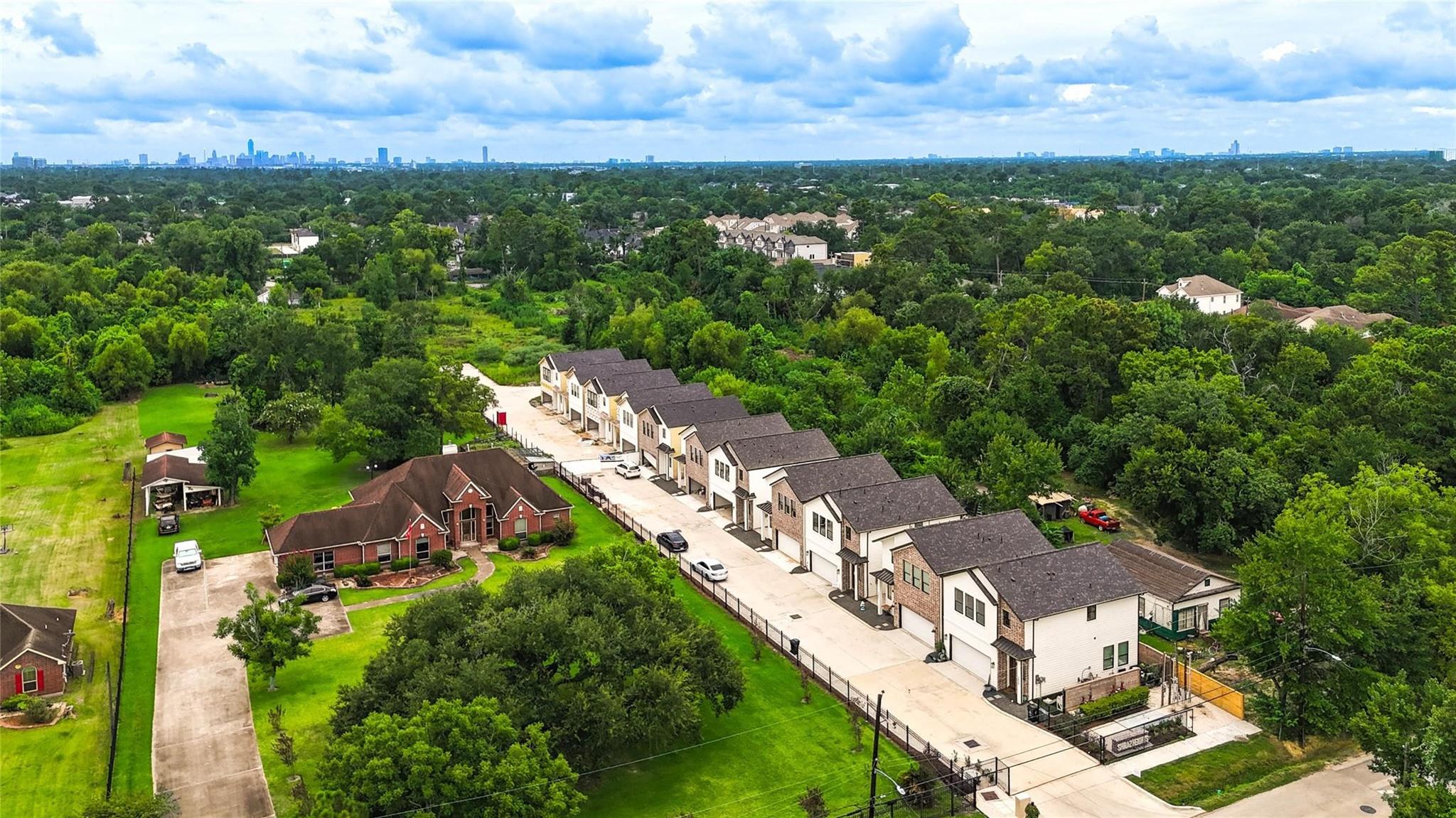 5811 Outer Banks Street