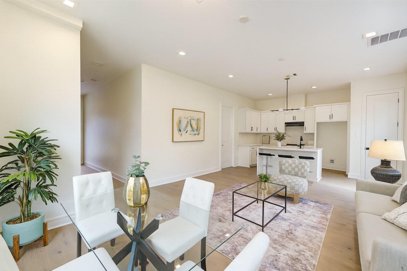 5811 Outer Banks Street