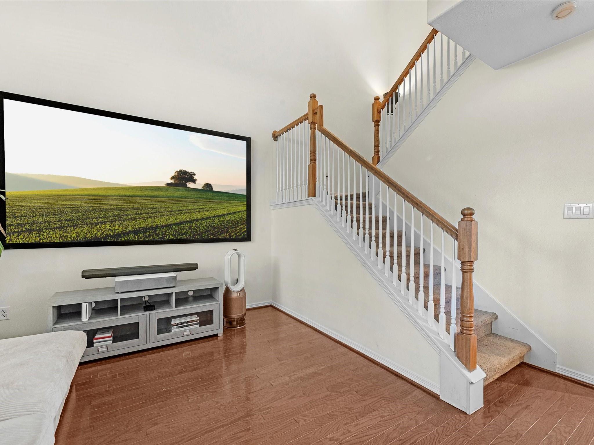 802 Sterling Creek Circle