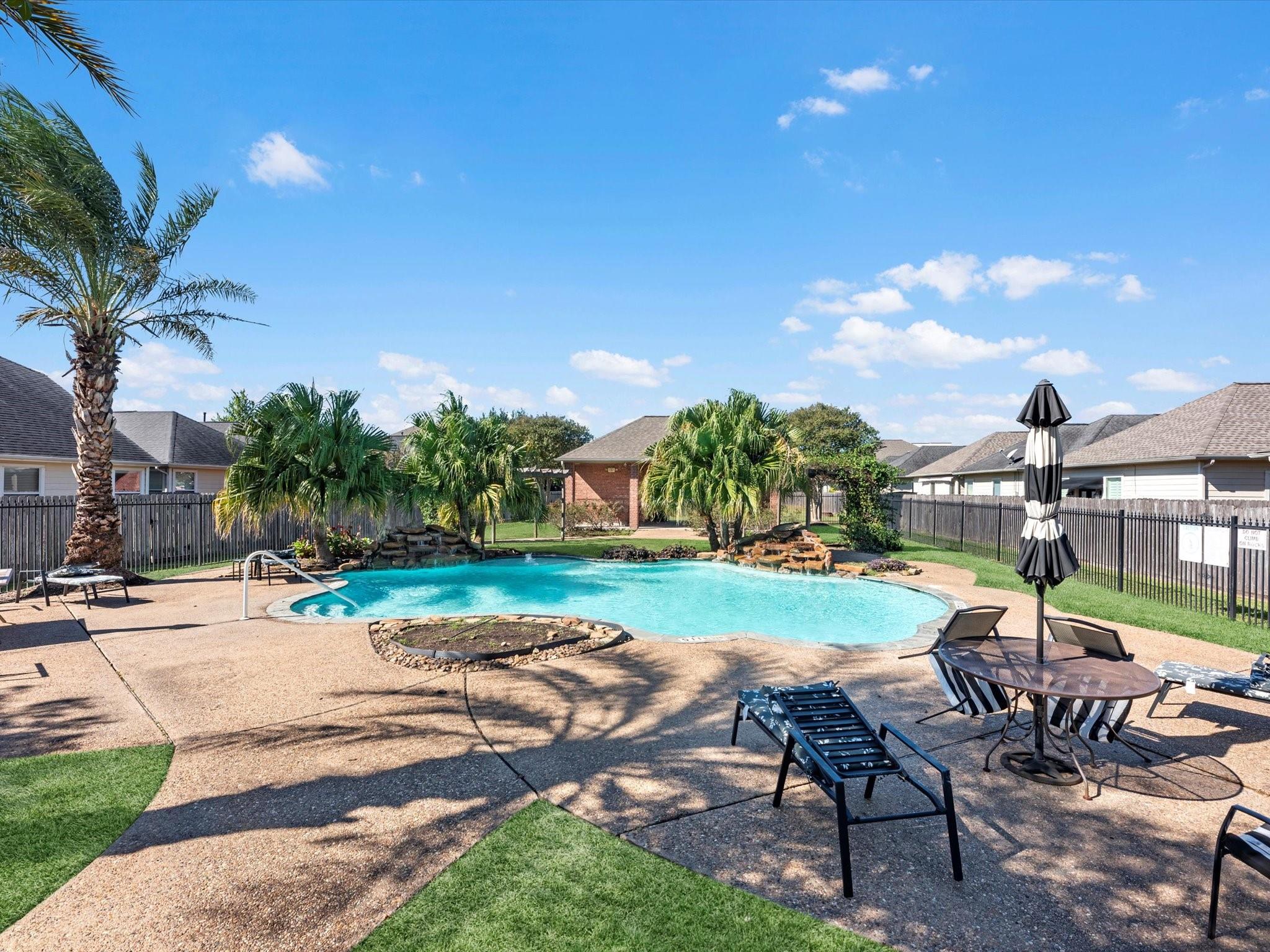 802 Sterling Creek Circle