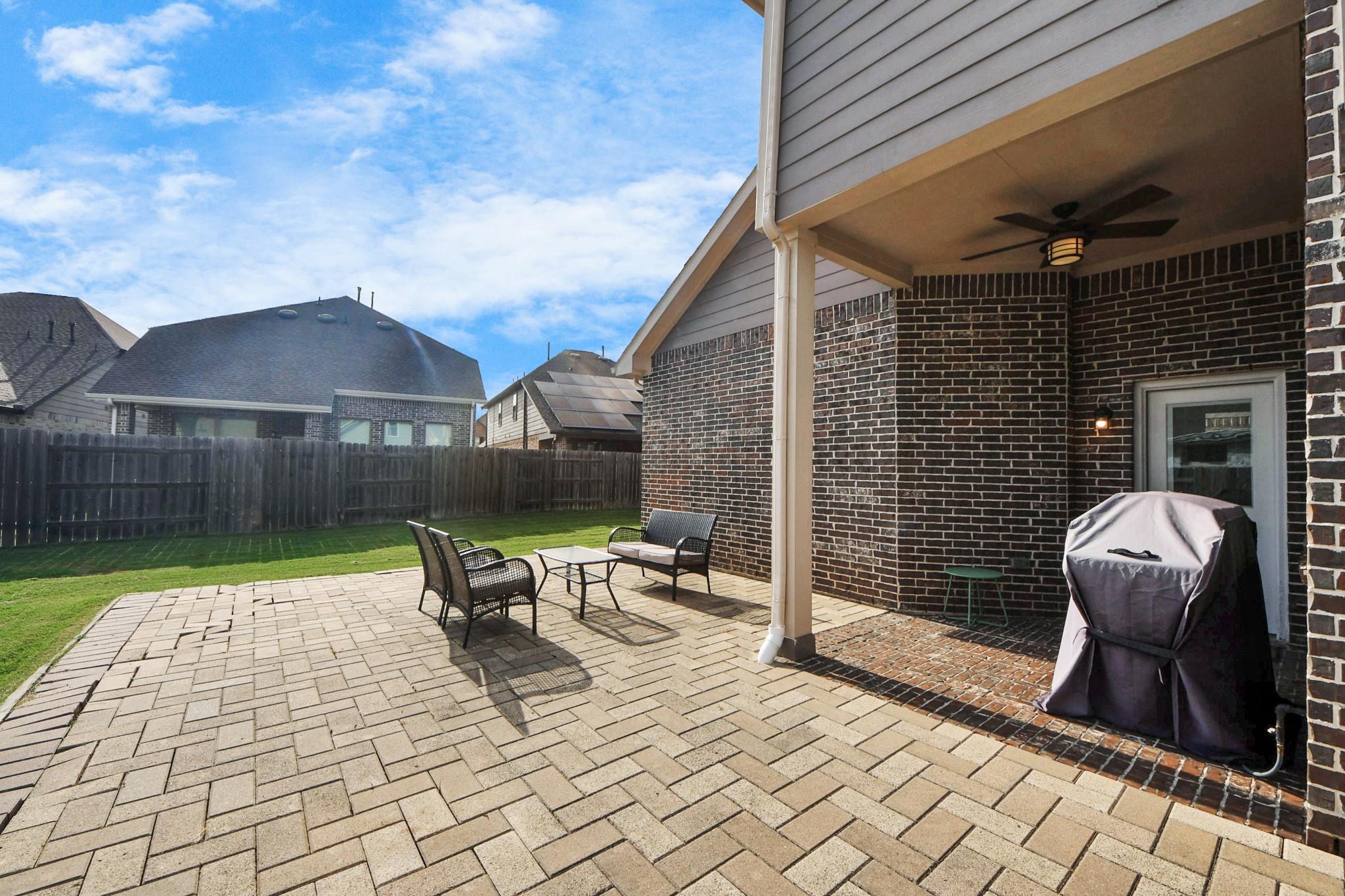 6026 Rivercane Way