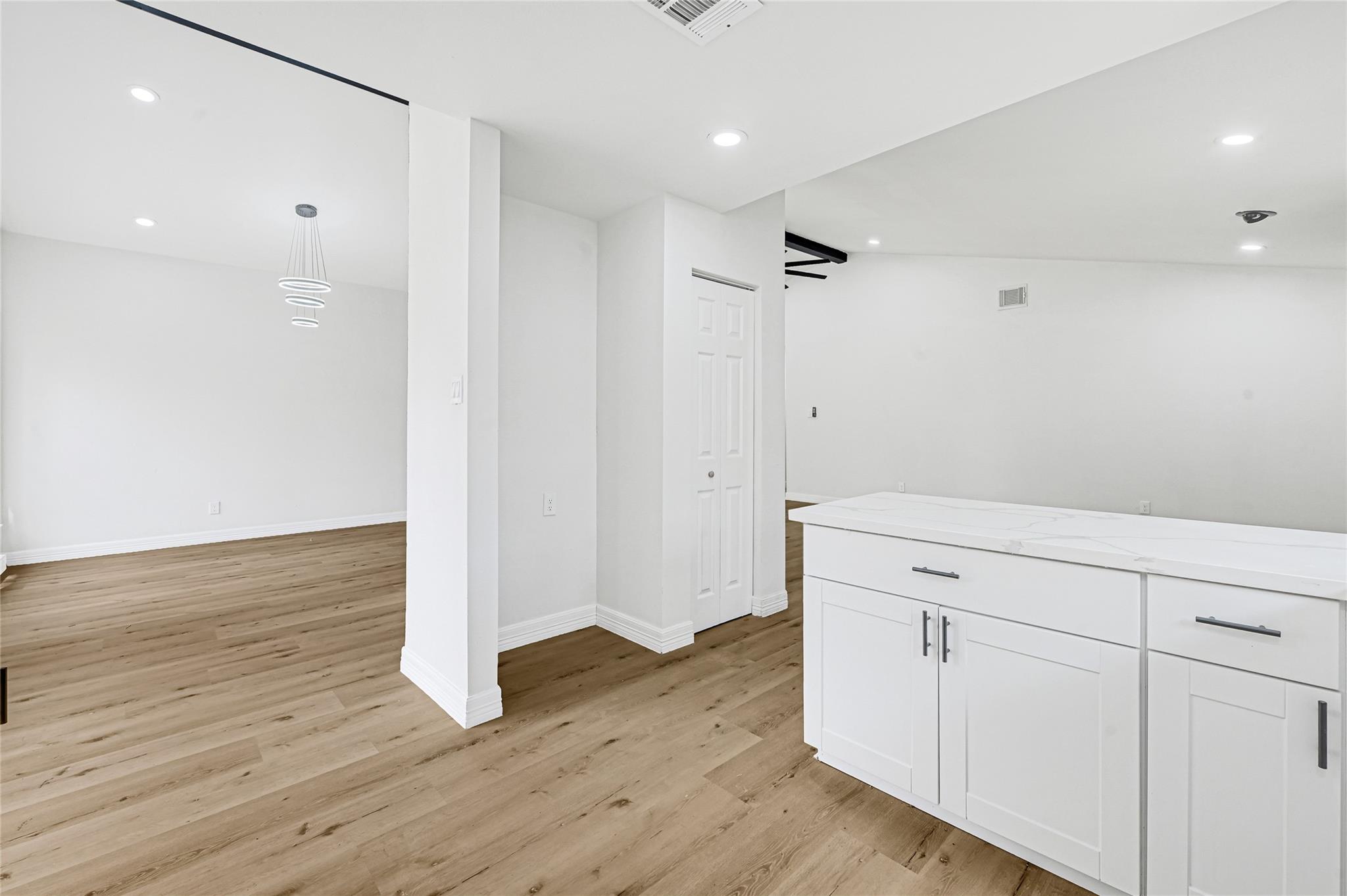 6703 Casablanca Drive, Houston