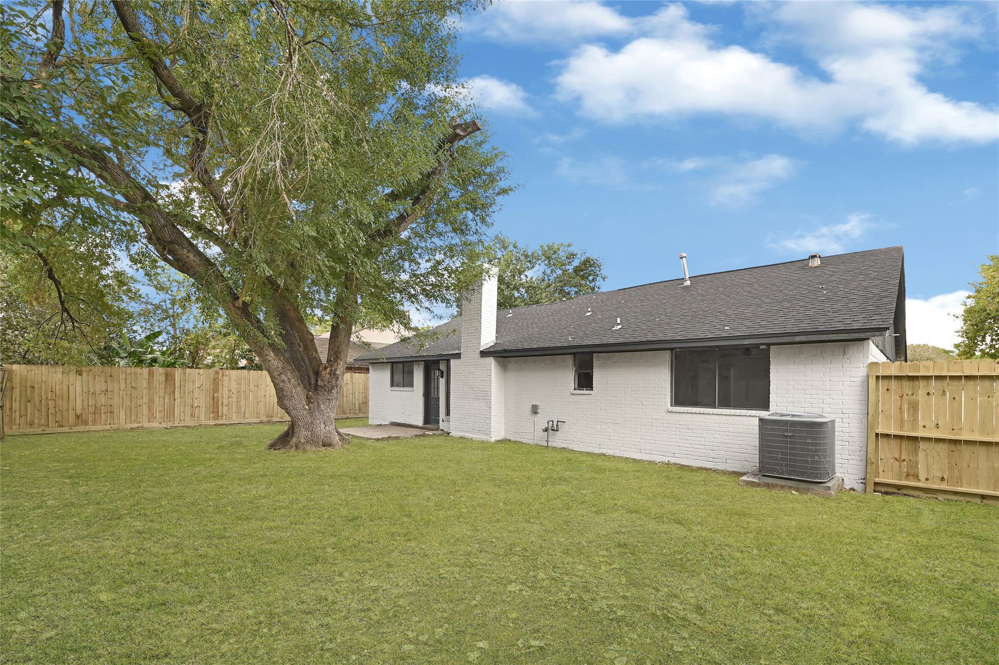 6703 Casablanca Drive, Houston