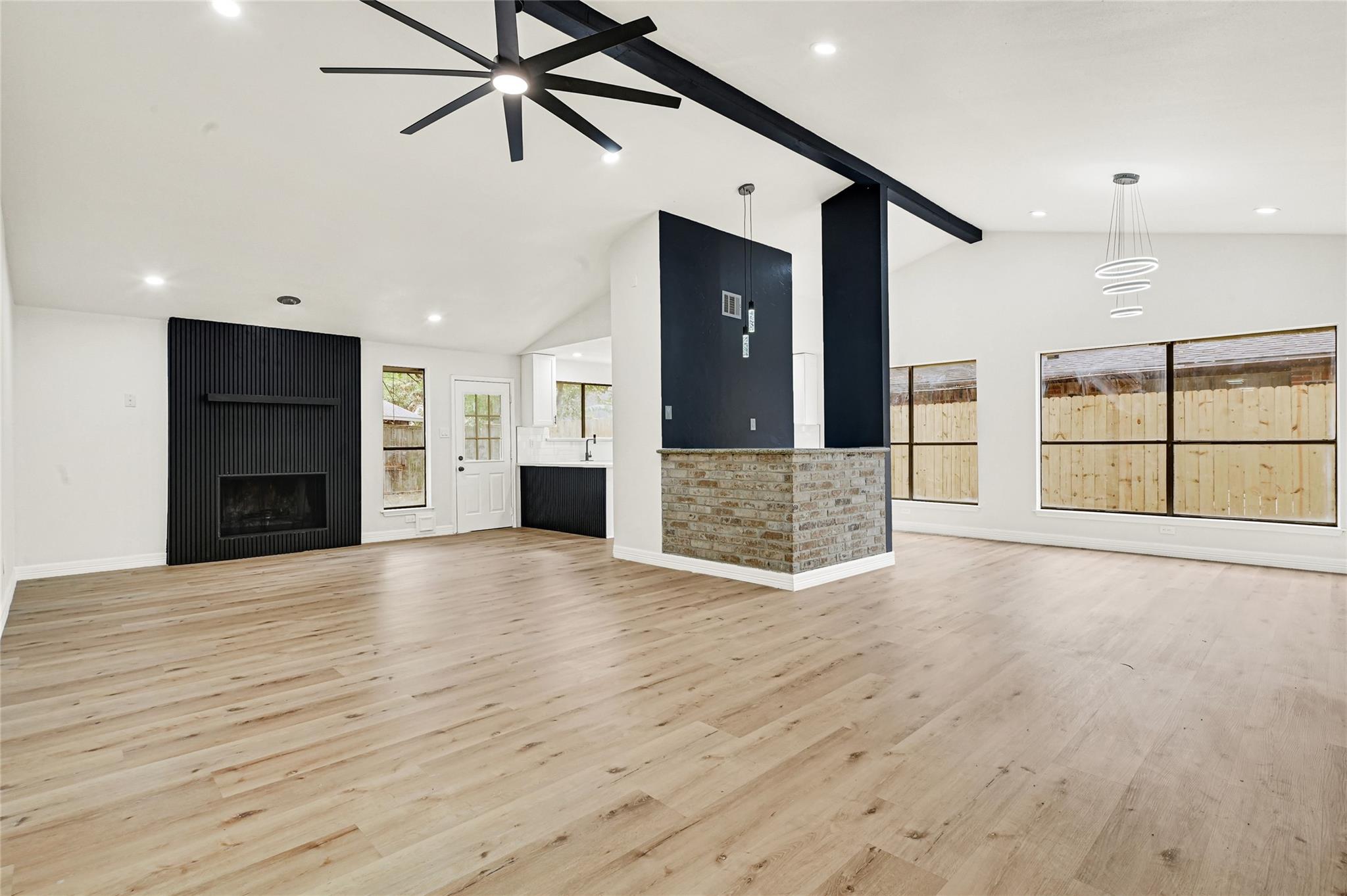 6703 Casablanca Drive, Houston