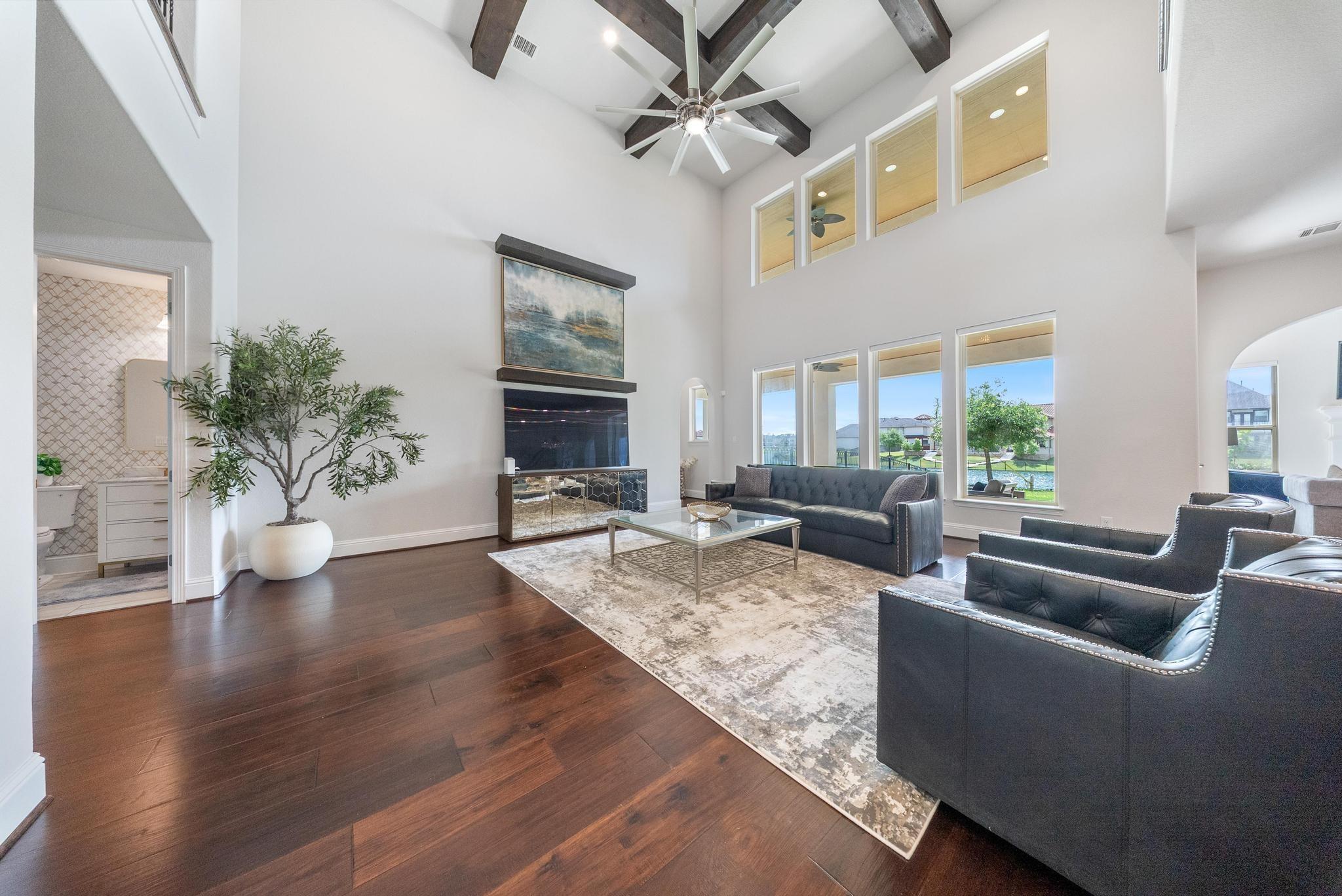 5403 Rouchel Brook Lane