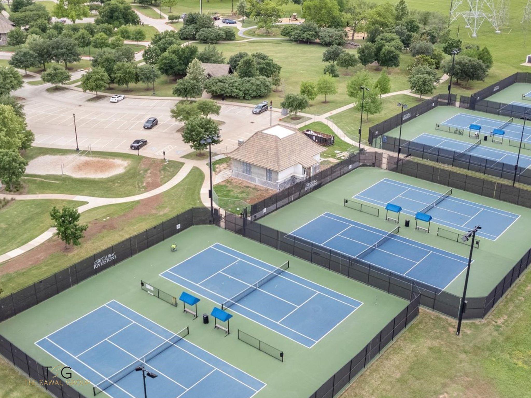 5403 Rouchel Brook Lane