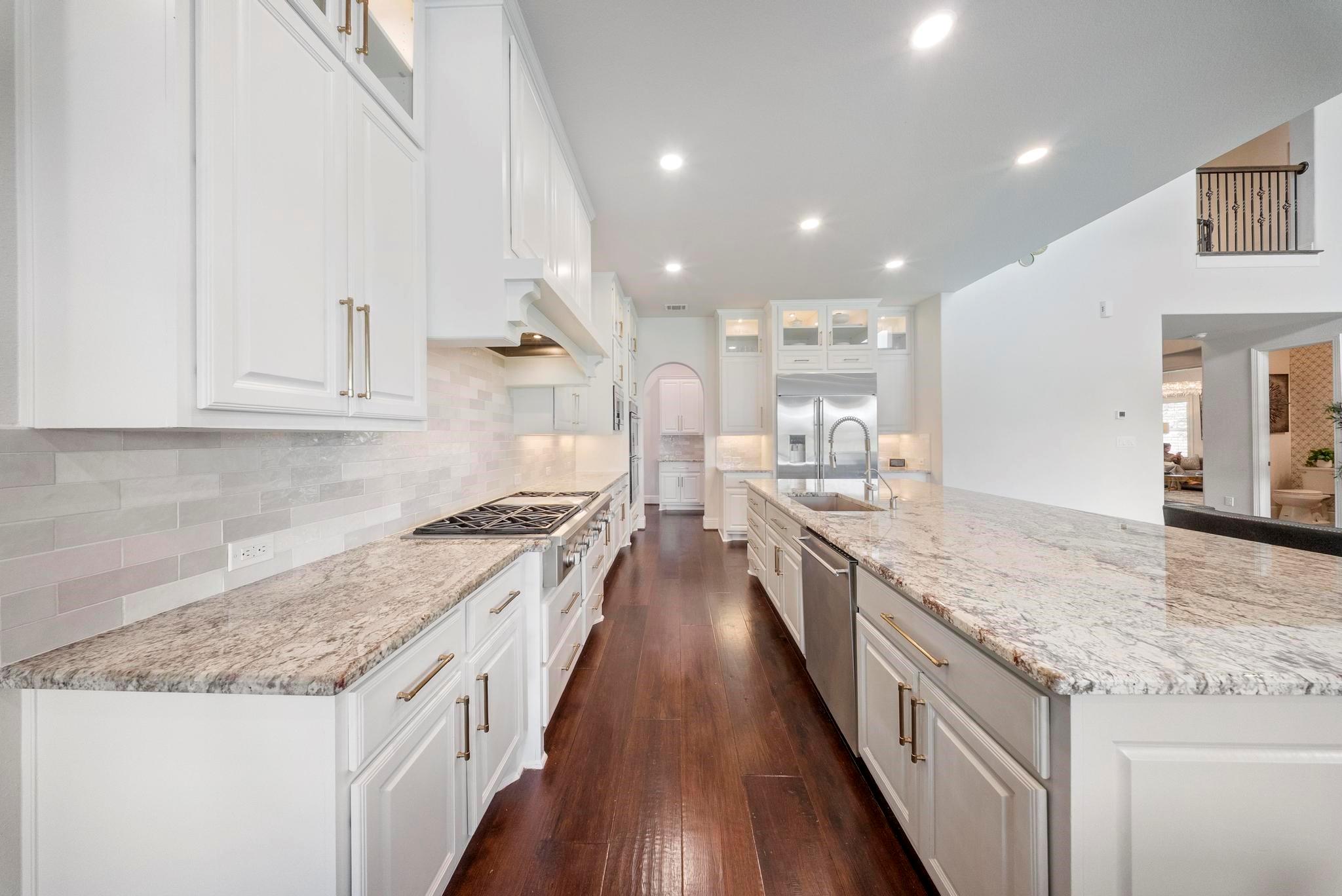 5403 Rouchel Brook Lane