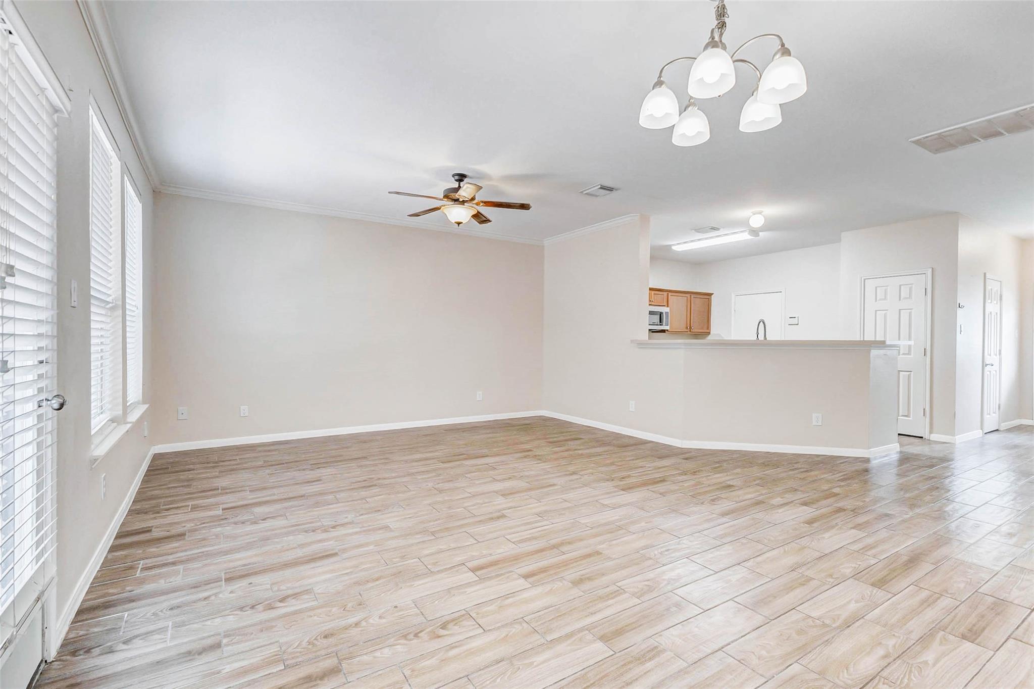 8006 Montague Manor Lane