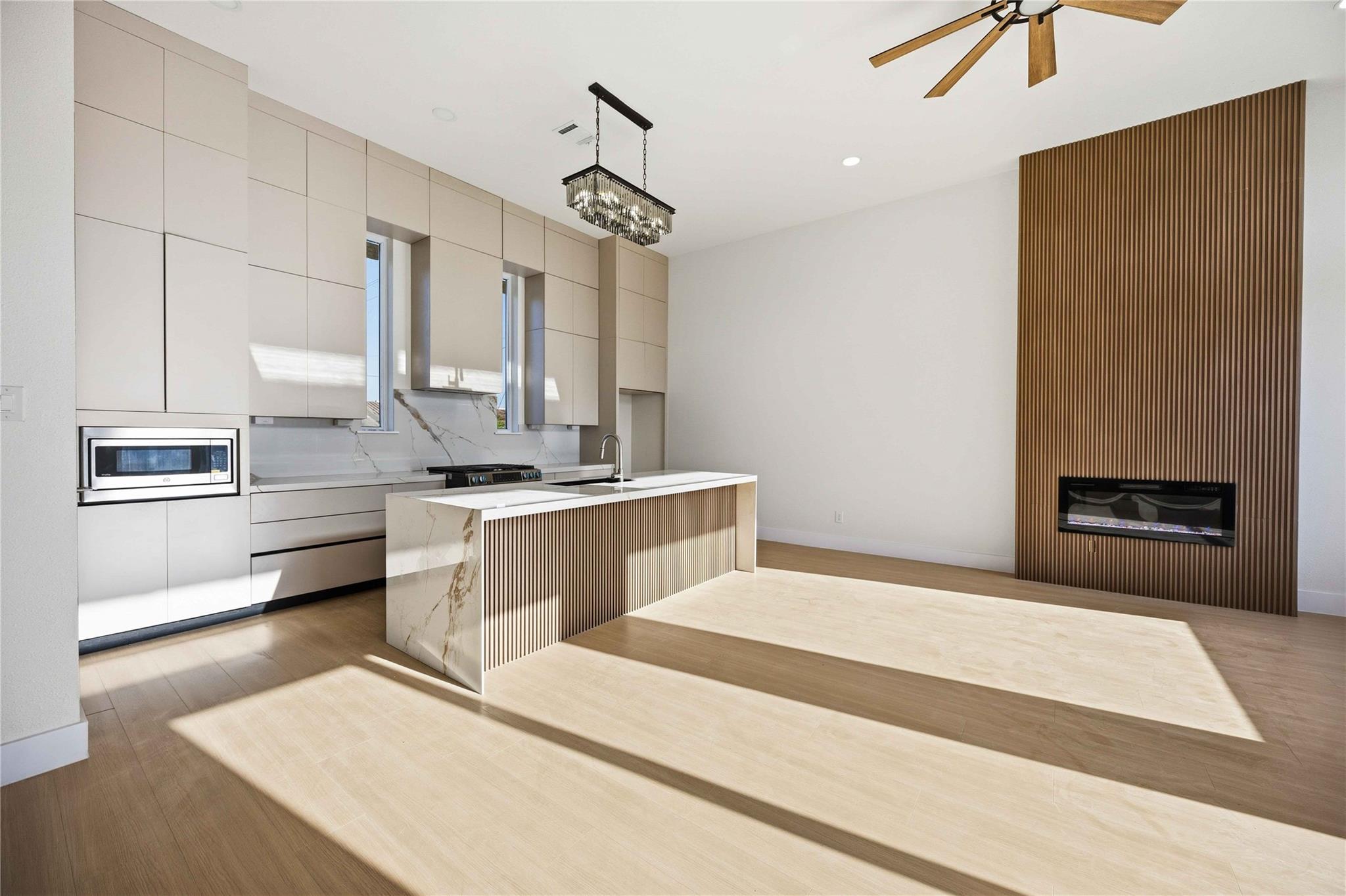 9217 Noel Street Unit: A/B