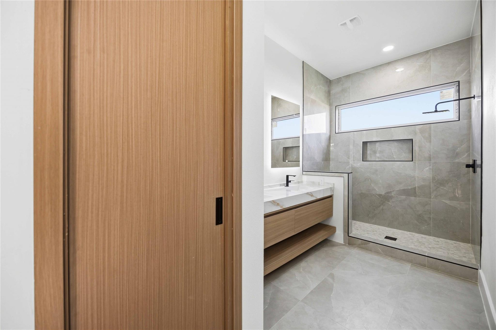 9217 Noel Street Unit: A/B