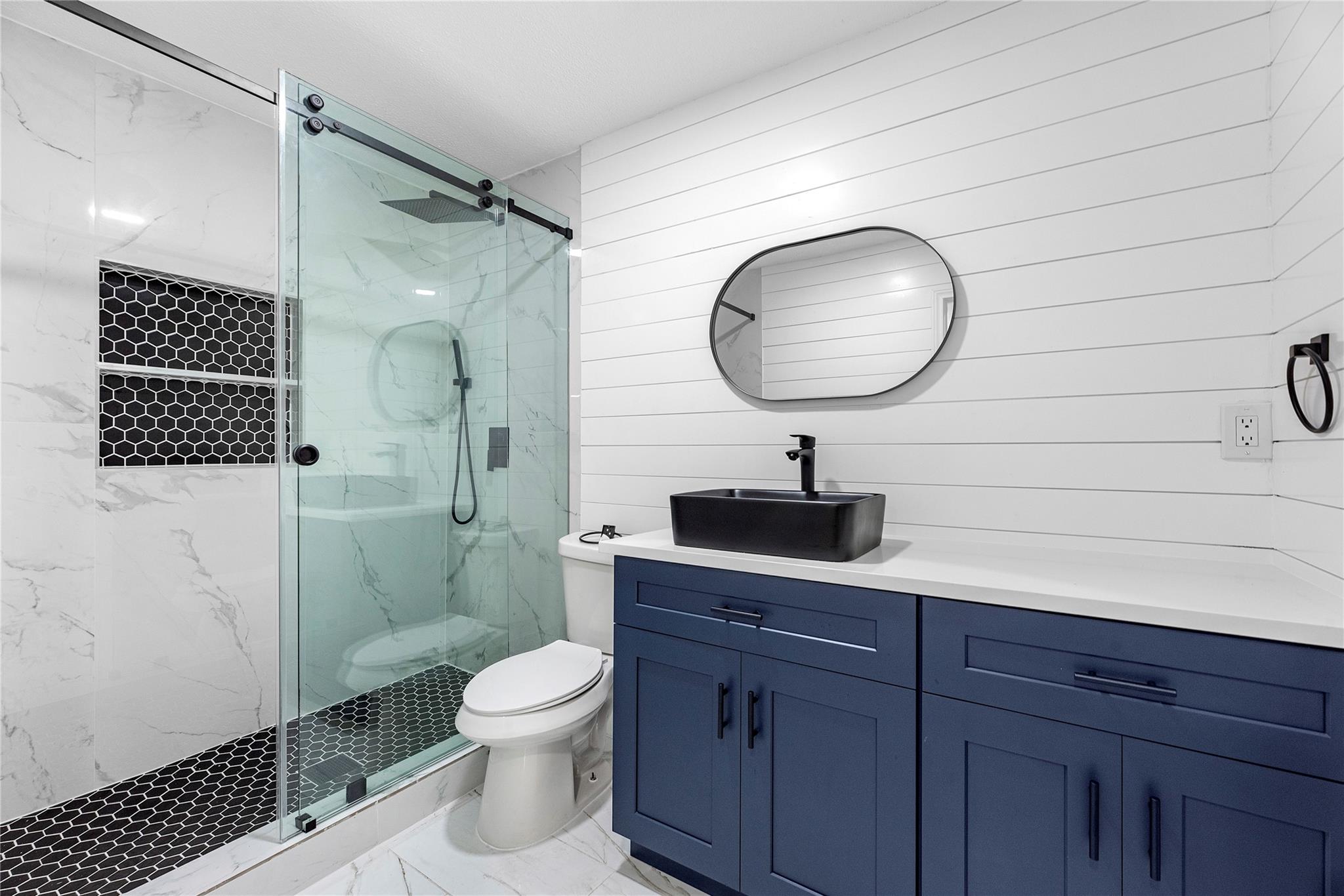 7616 Grahamcrest Dr Drive