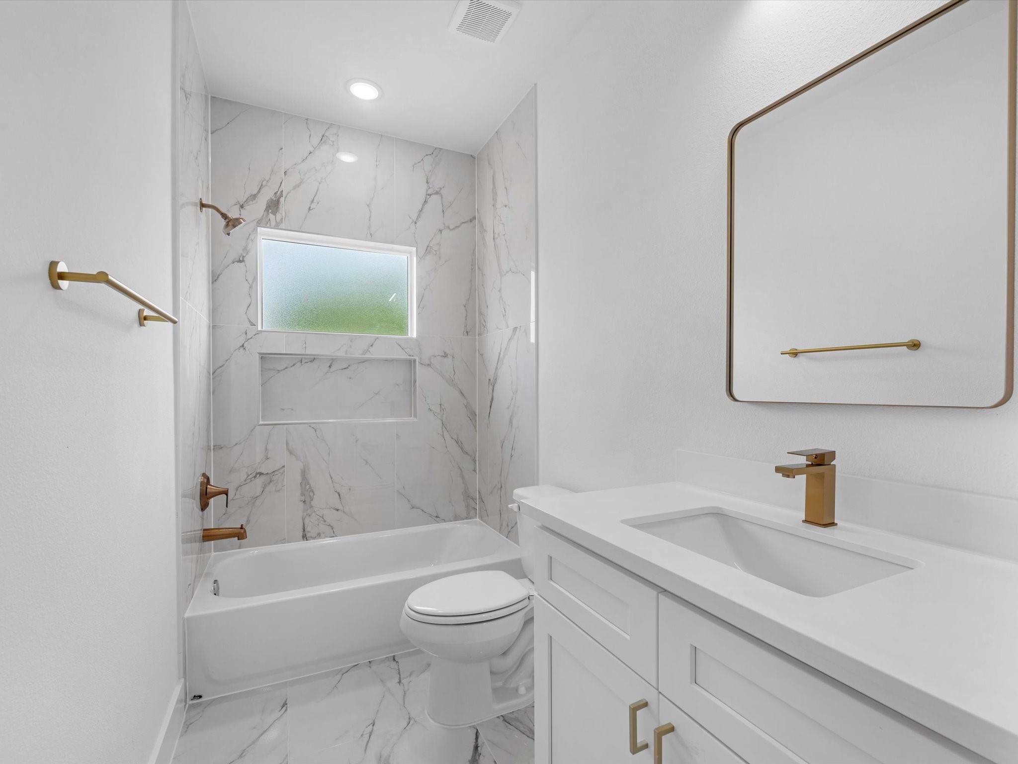 6186 Eastland Street Unit: A/B