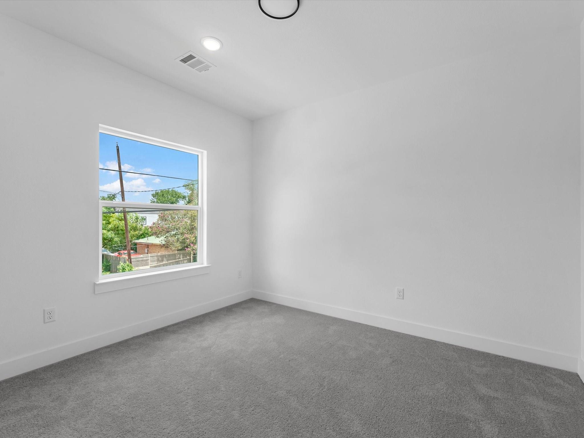 6186 Eastland Street Unit: A/B