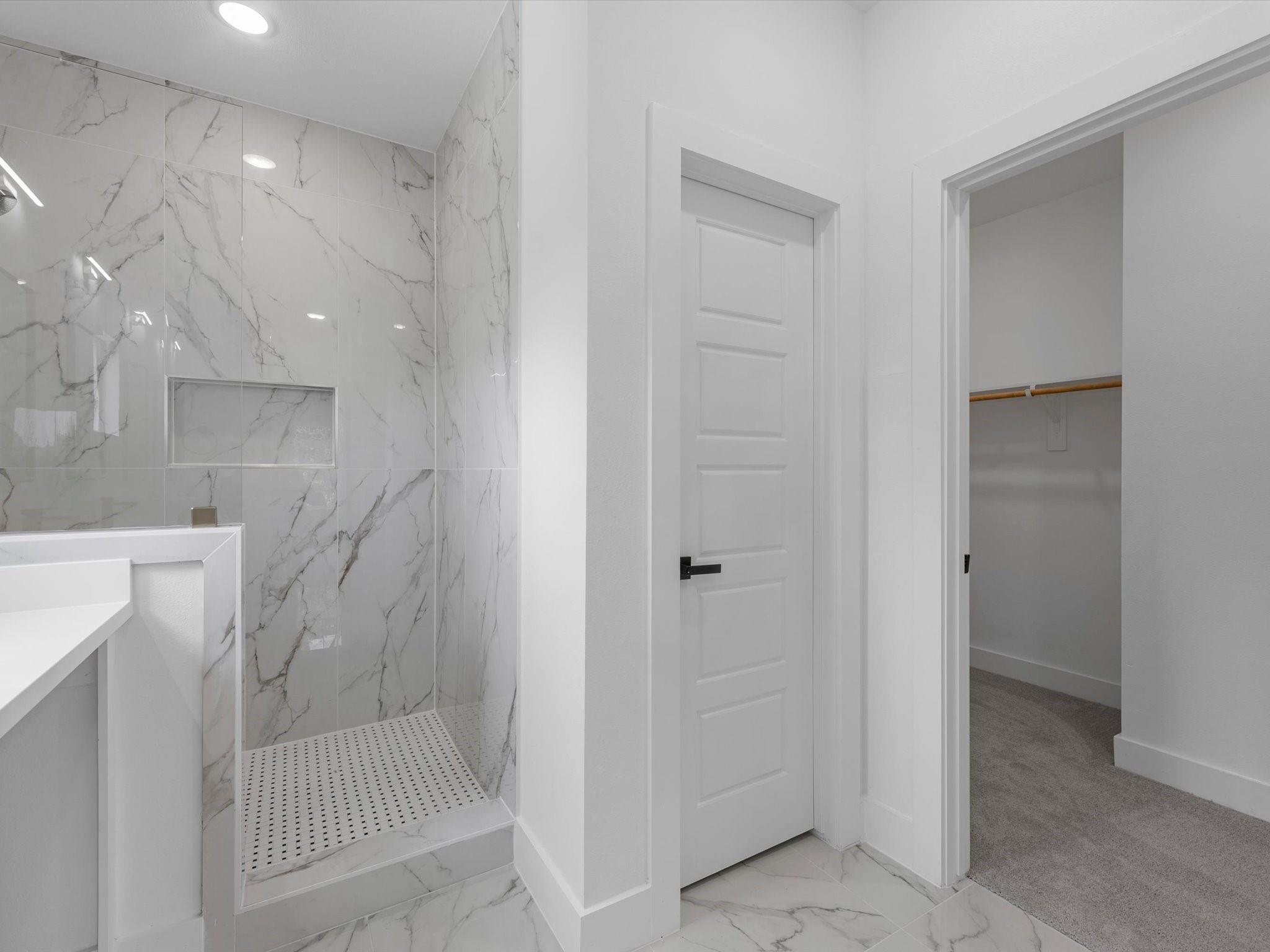 6186 Eastland Street Unit: A/B