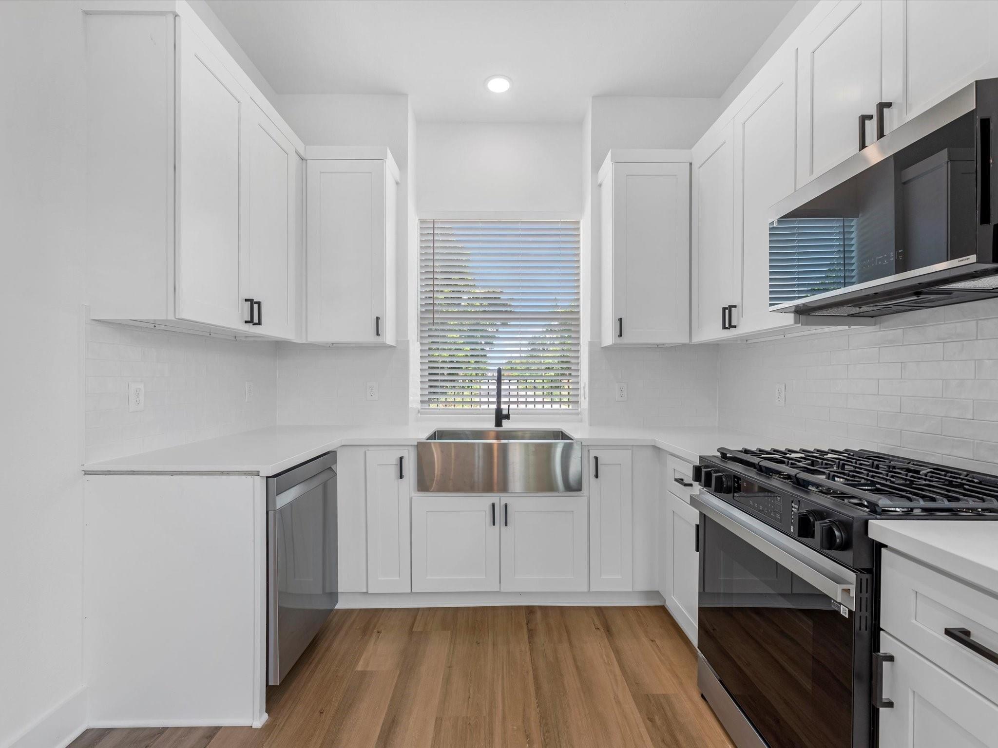6186 Eastland Street Unit: A/B