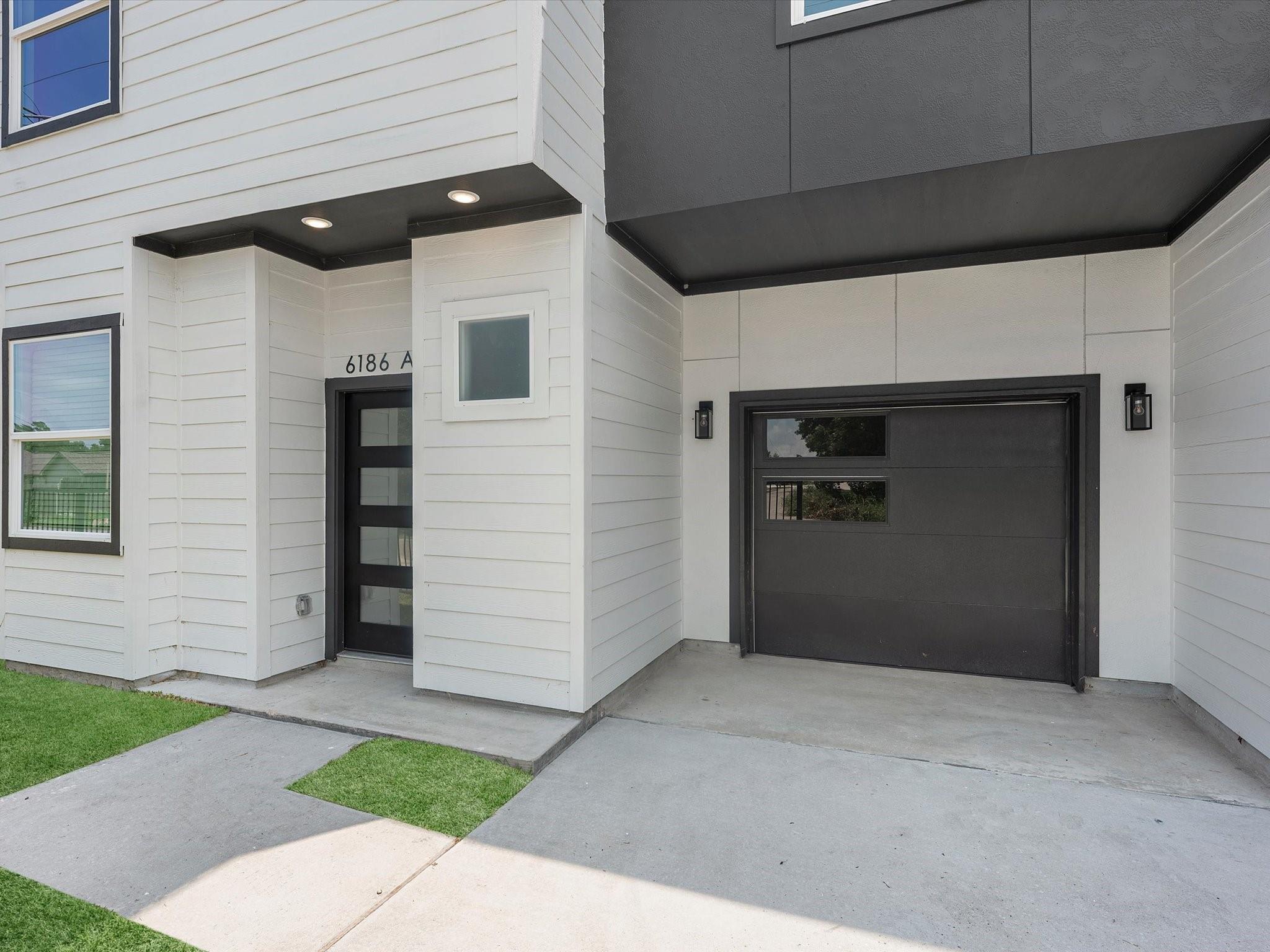 6186 Eastland Street Unit: A/B