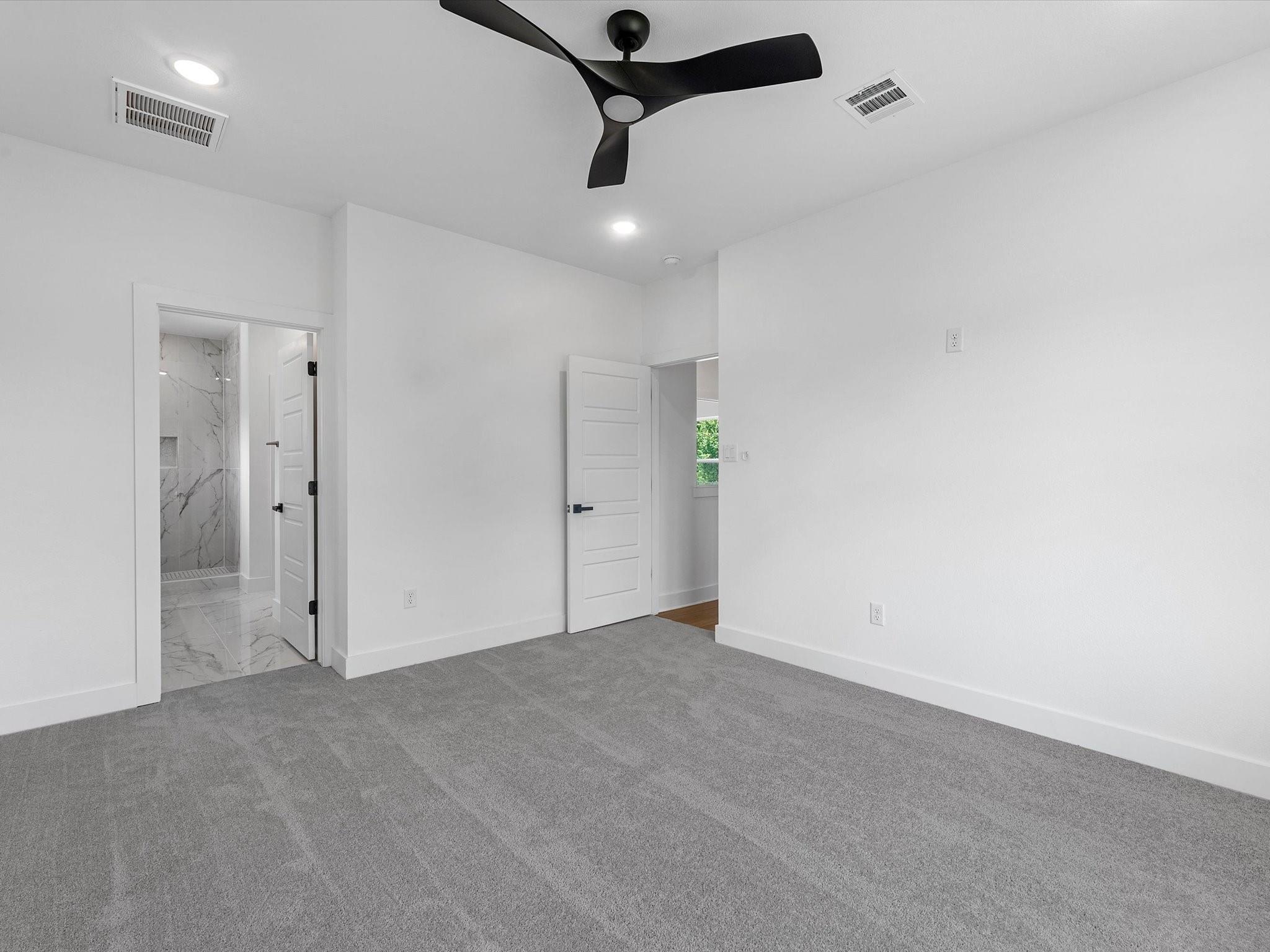 6186 Eastland Street Unit: A/B