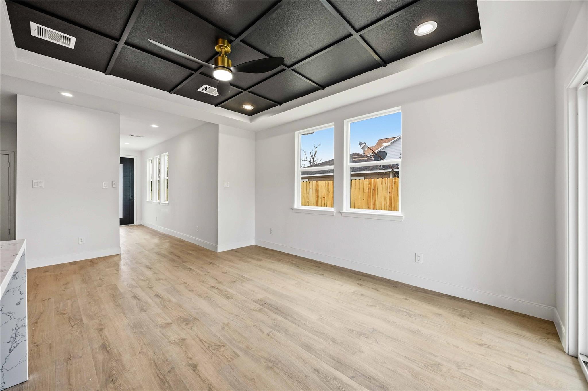 5955 Southseas Street Unit: A/B