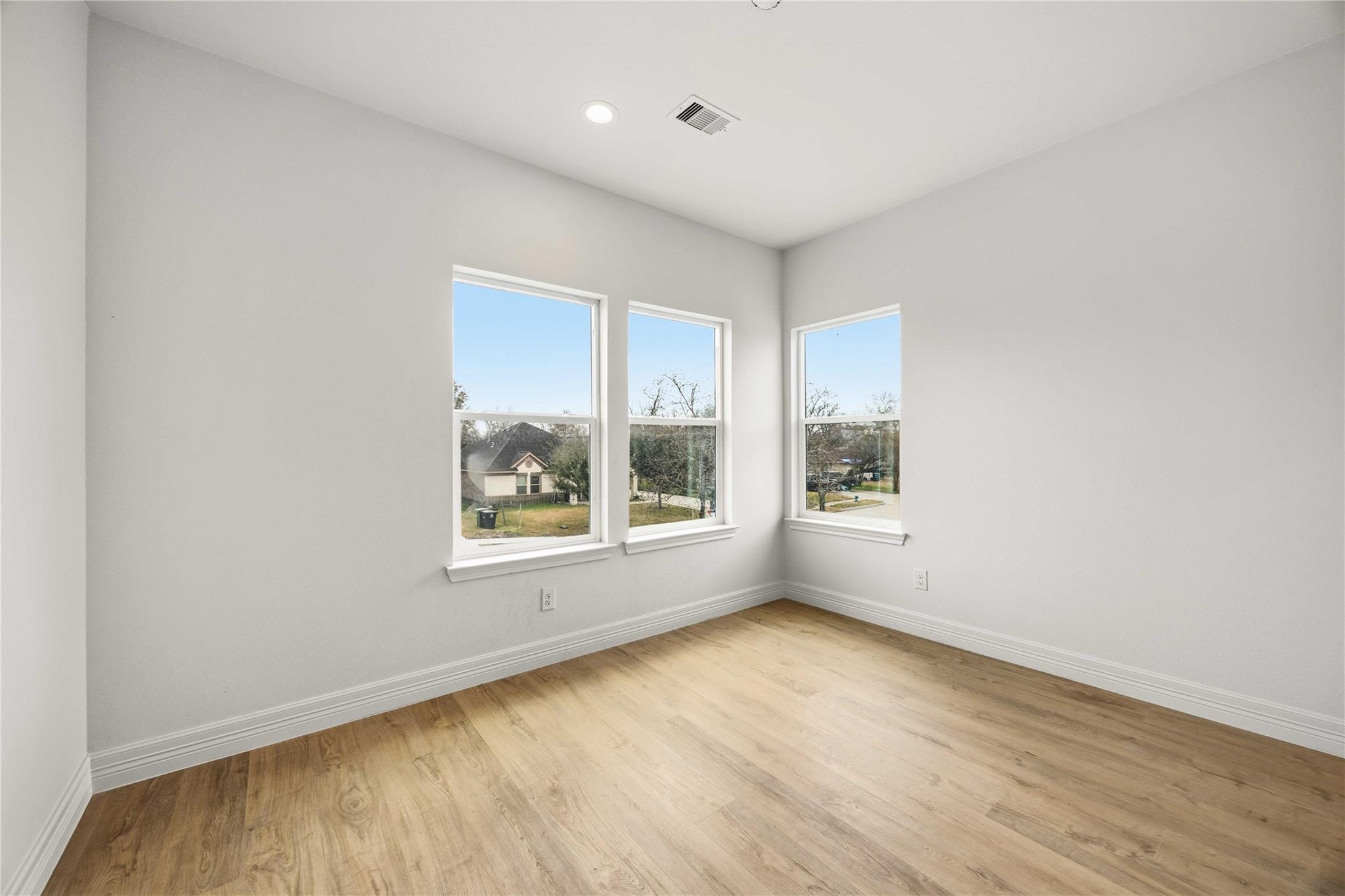 5955 Southseas Street Unit: A/B