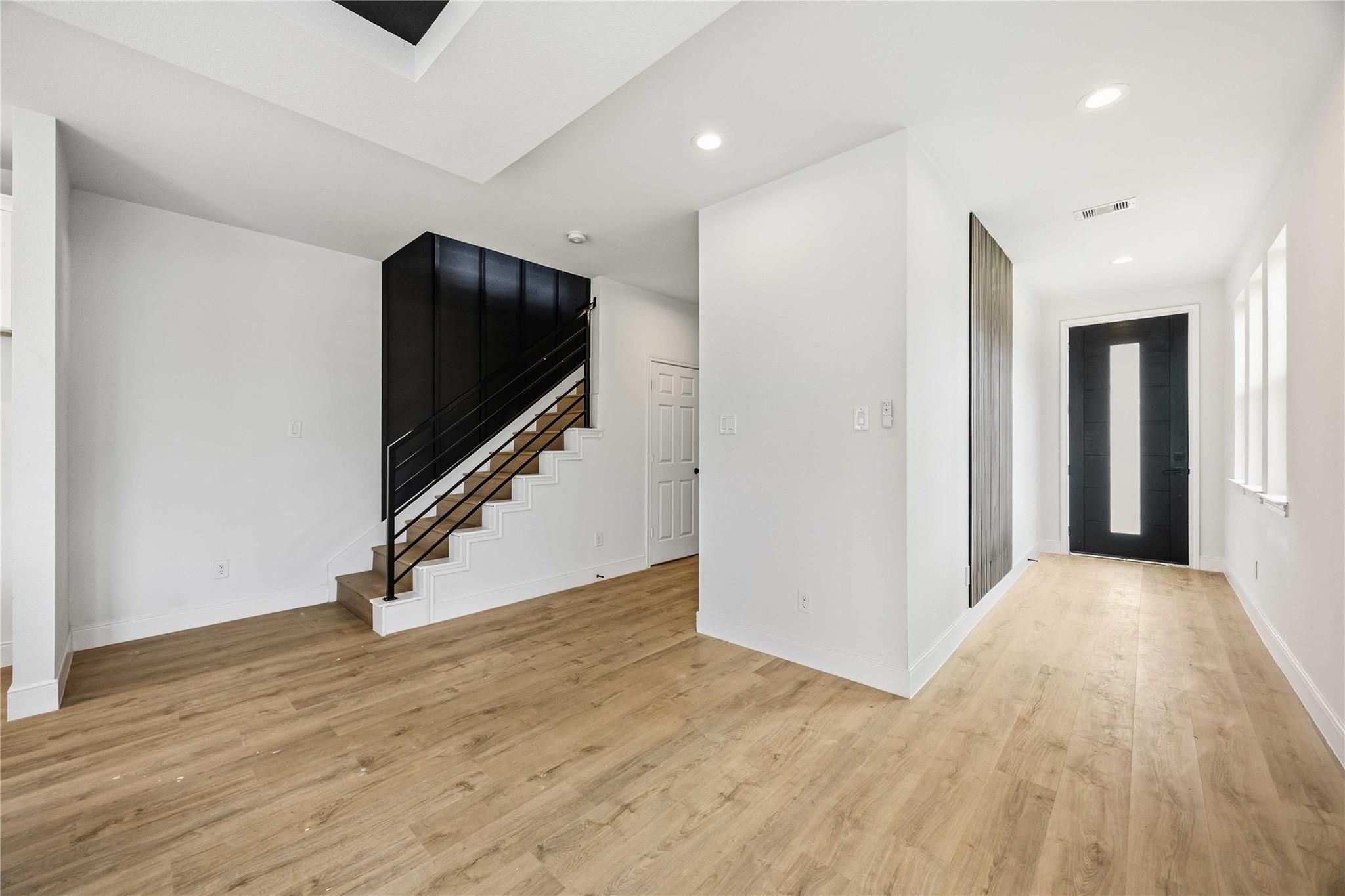 5955 Southseas Street Unit: A/B