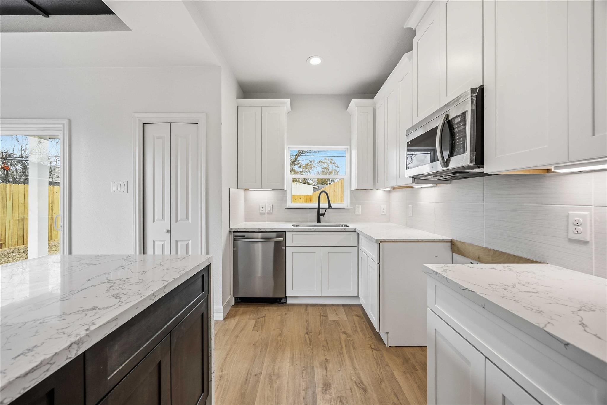 5955 Southseas Street Unit: A/B