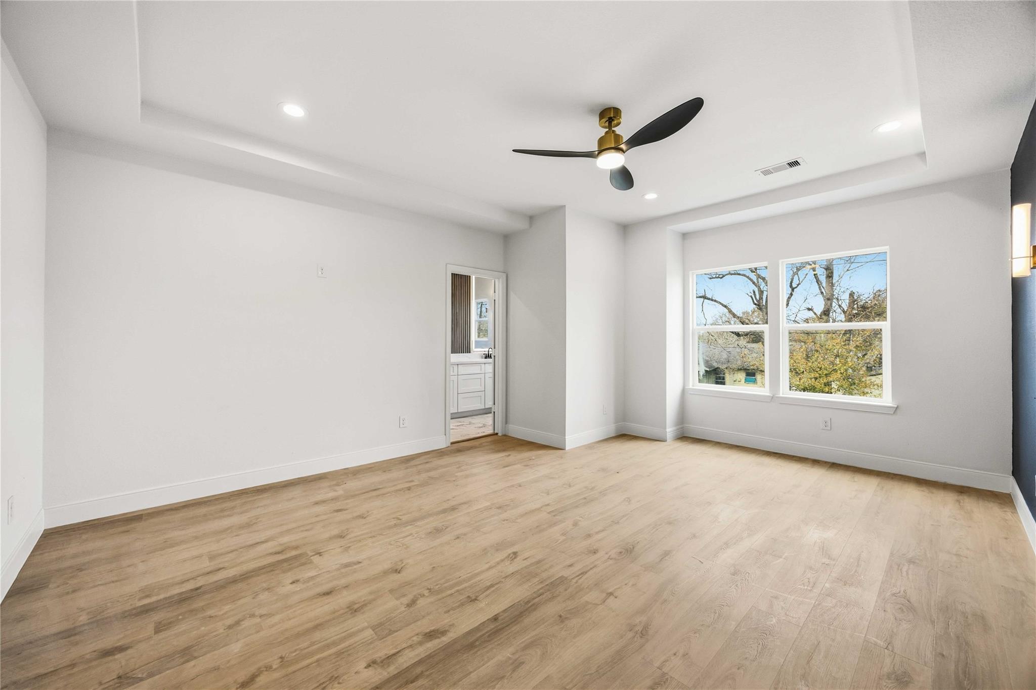 5955 Southseas Street Unit: A/B