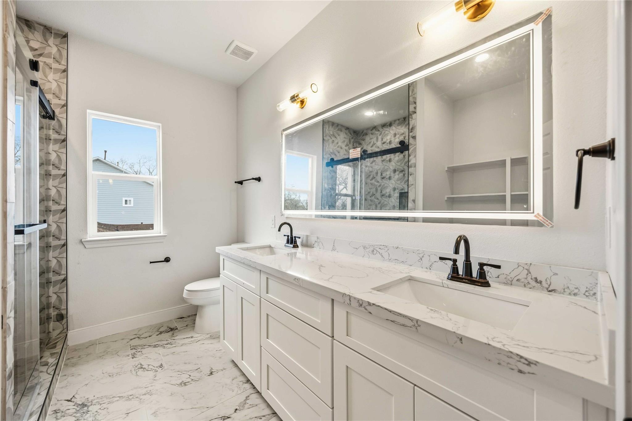 5955 Southseas Street Unit: A/B