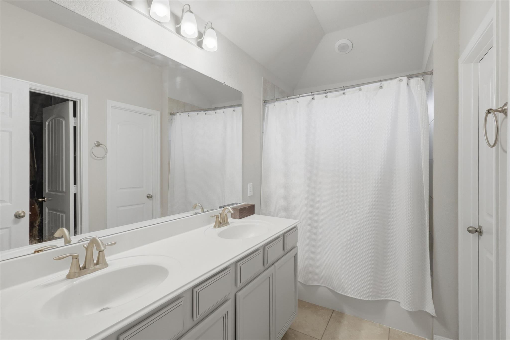 21403 Bluebonnet Cove Court