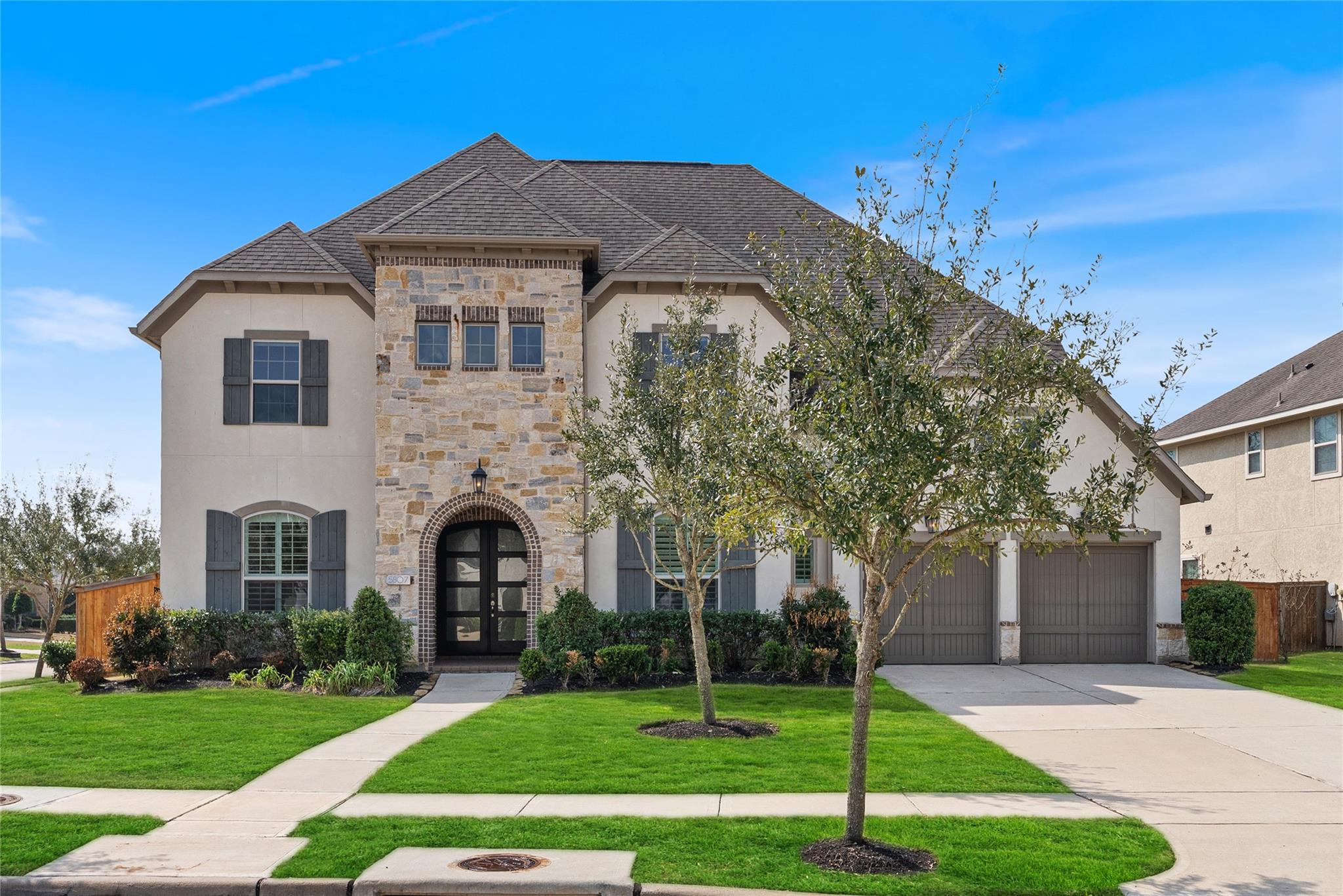 5807 Yango Terrace Lane