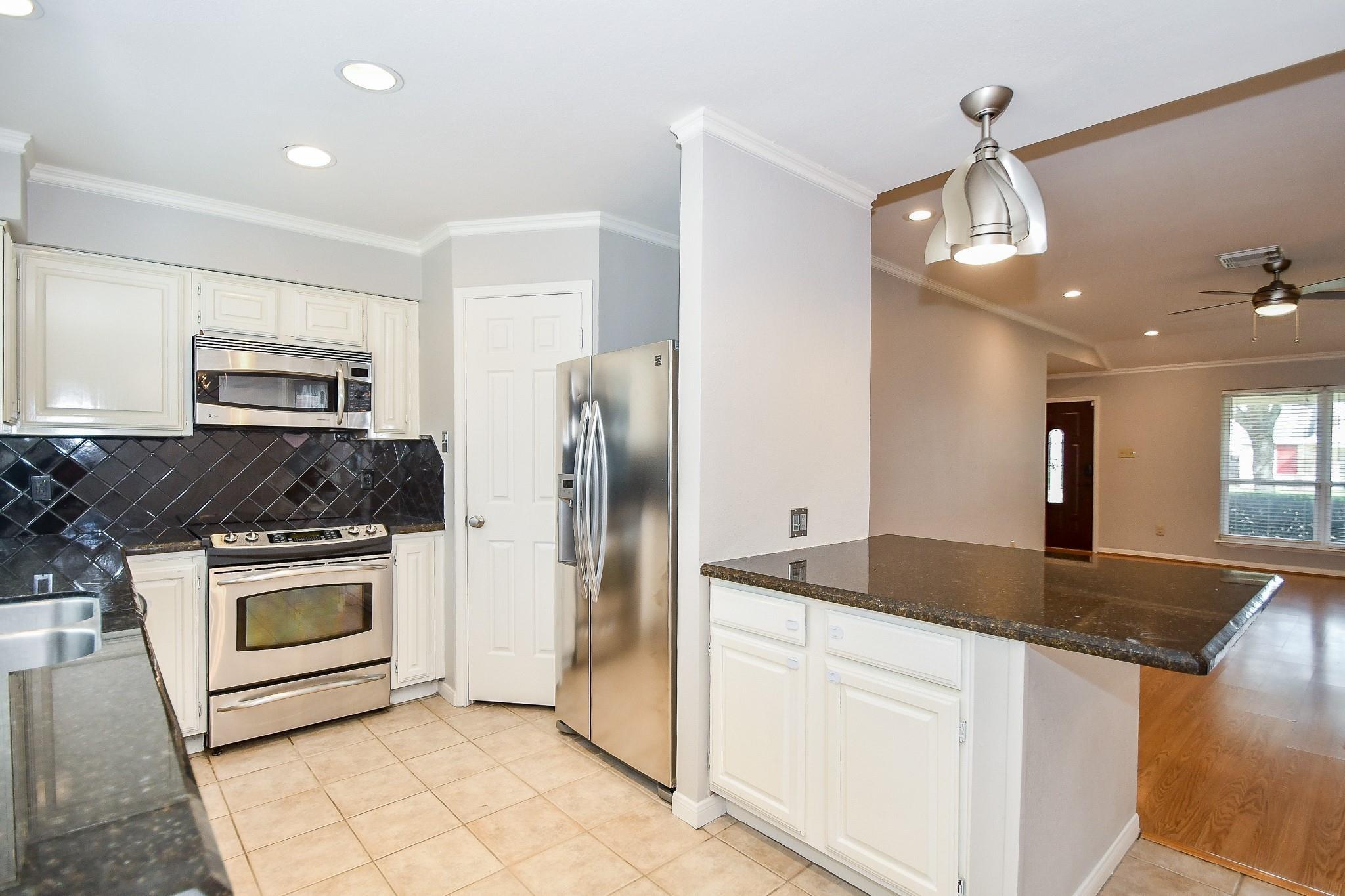 3402 Hidden Creek Drive