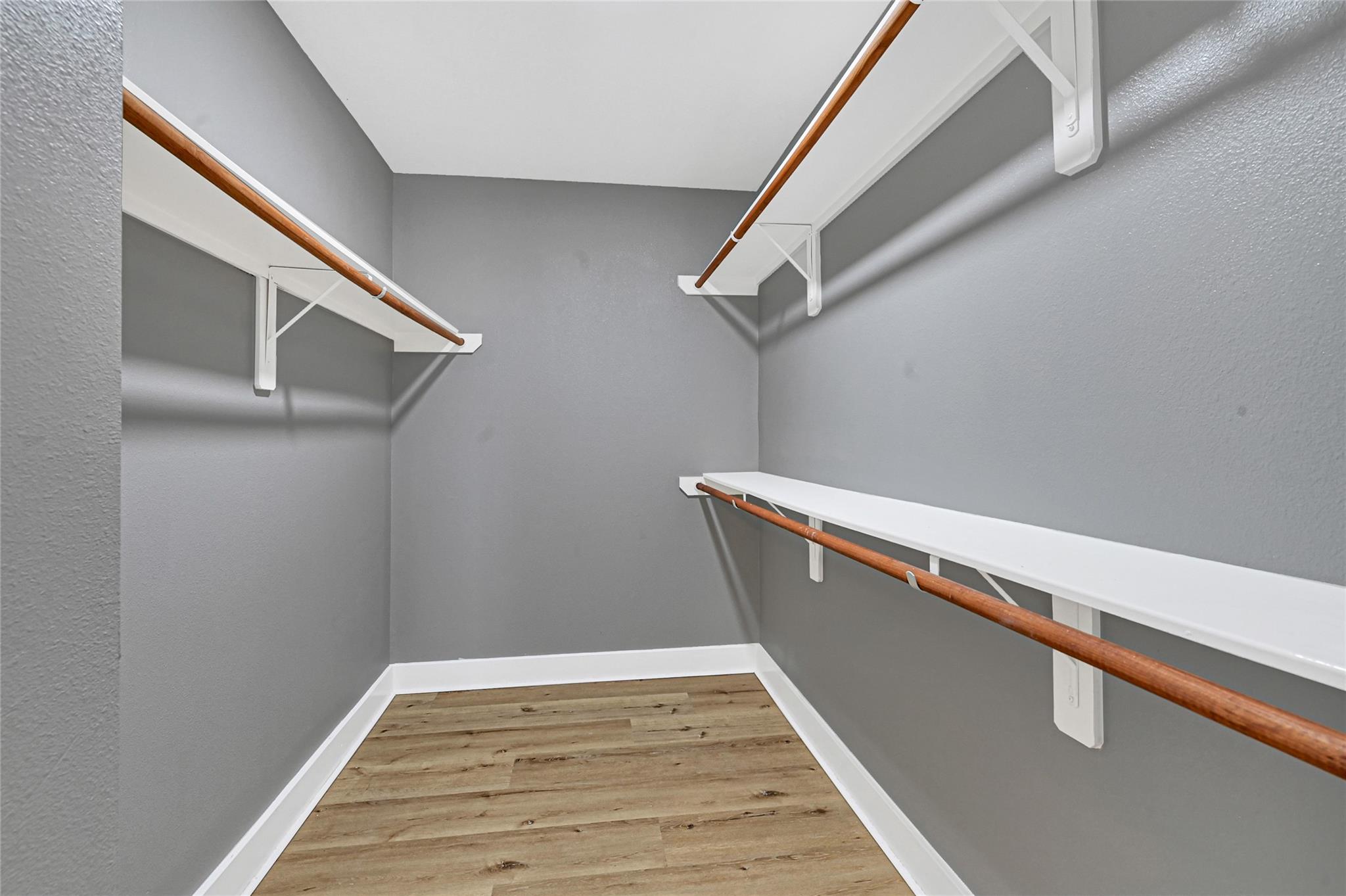 1023 Grassy View Drive, Houston