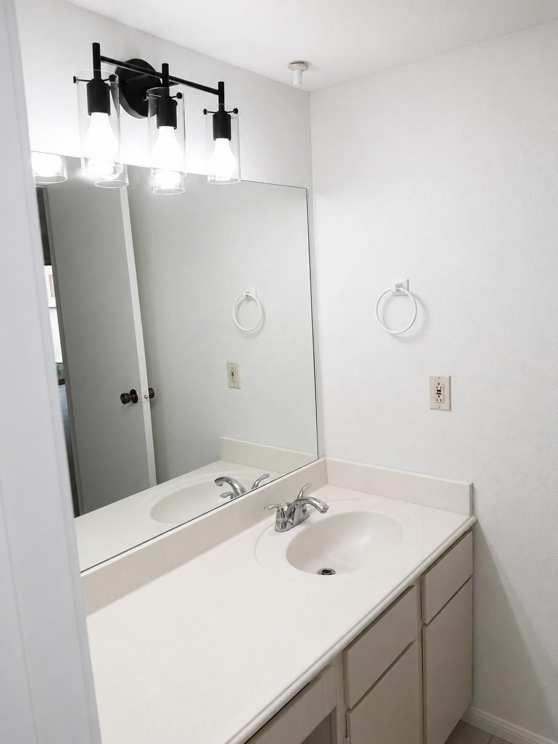 2120 El Paseo Street # 315