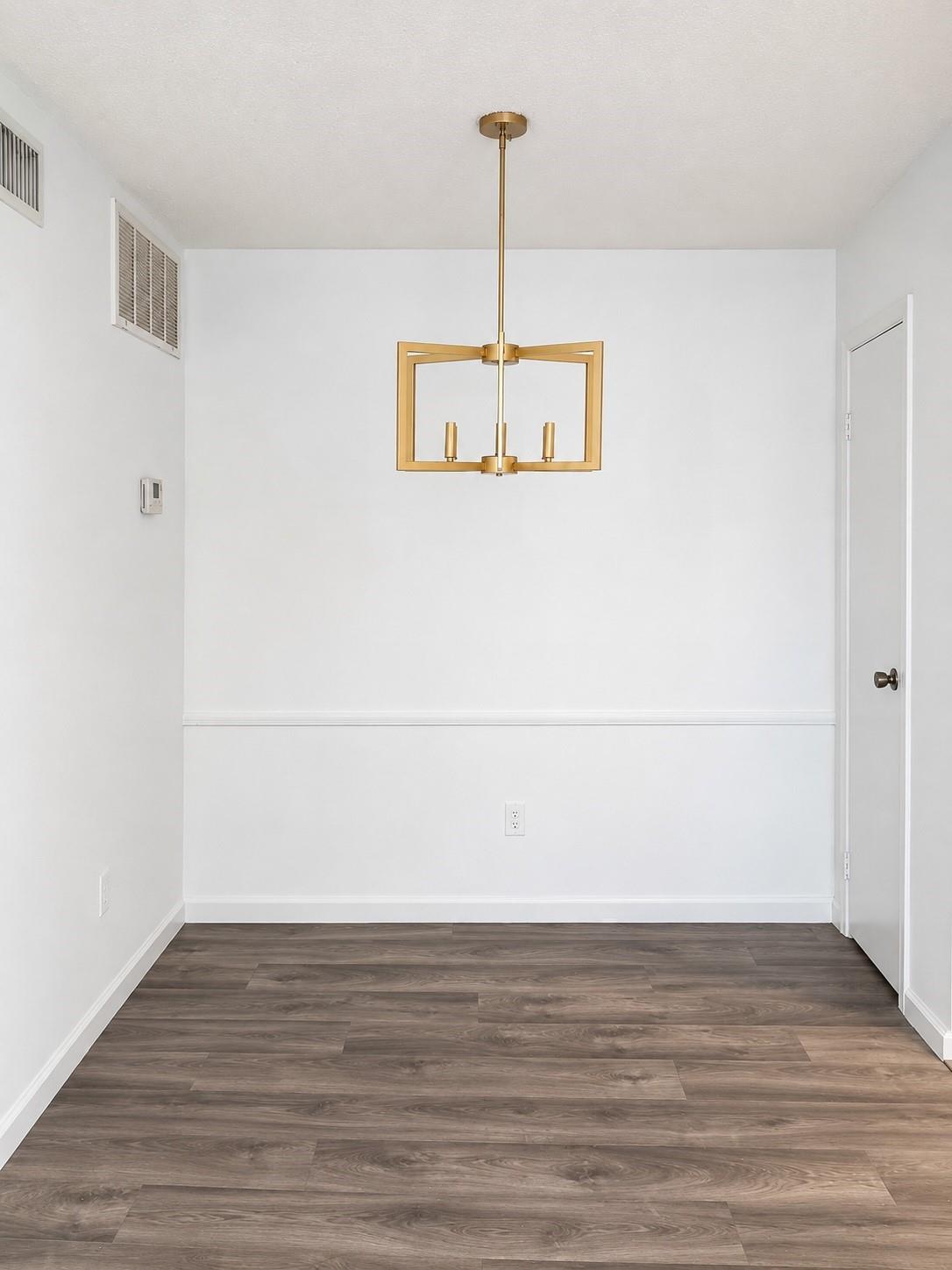 2120 El Paseo Street # 315