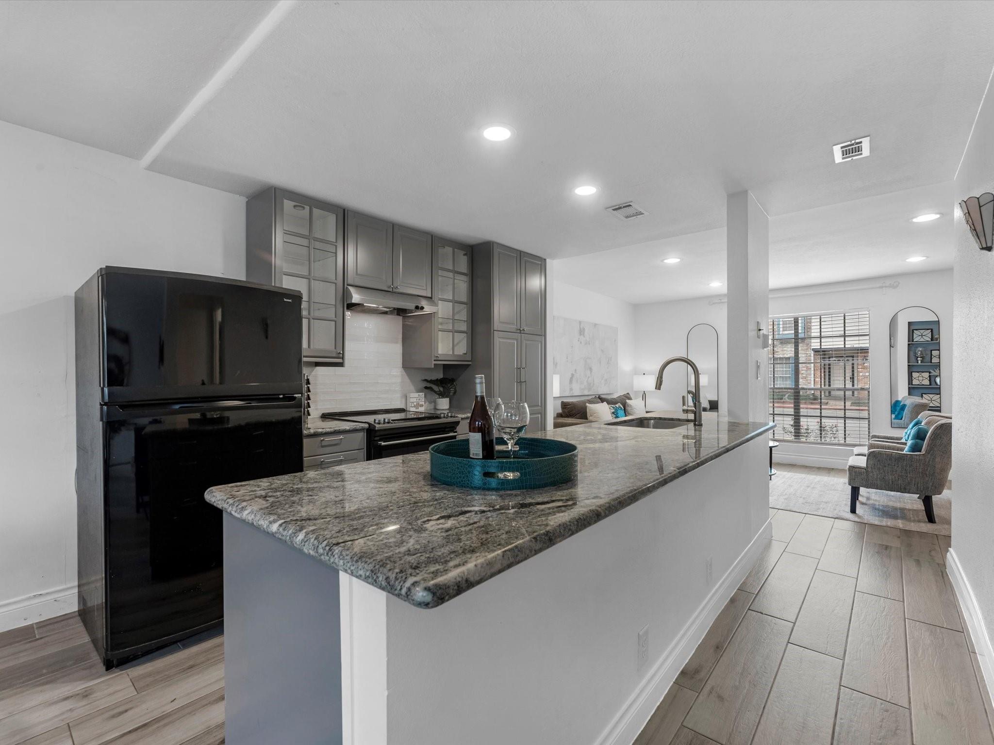 11002 Hammerly Boulevard # 104